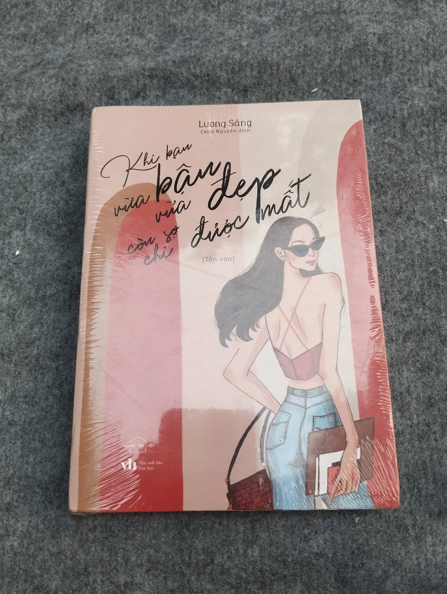 KHI BẠN VỪA BẬN VỪA ĐẸP CÒN SỢ CHI ĐƯỢC MẤT