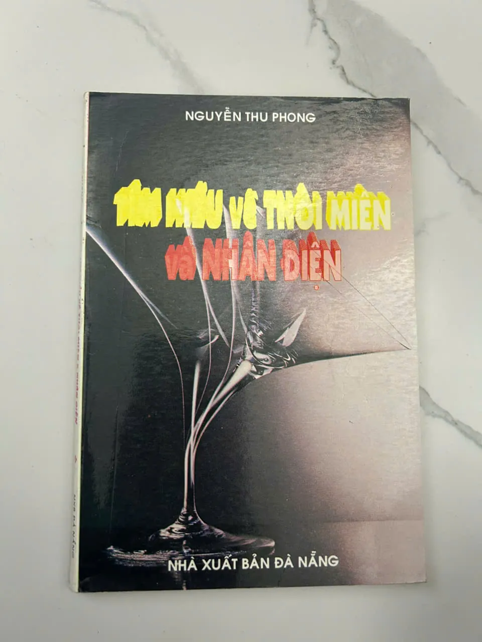 Tìm hiểu về THÔI MIÊN VÀ NHÂN ĐIỆN - Nguyễn Thu Phong - Sách khoa học/Tâm linh