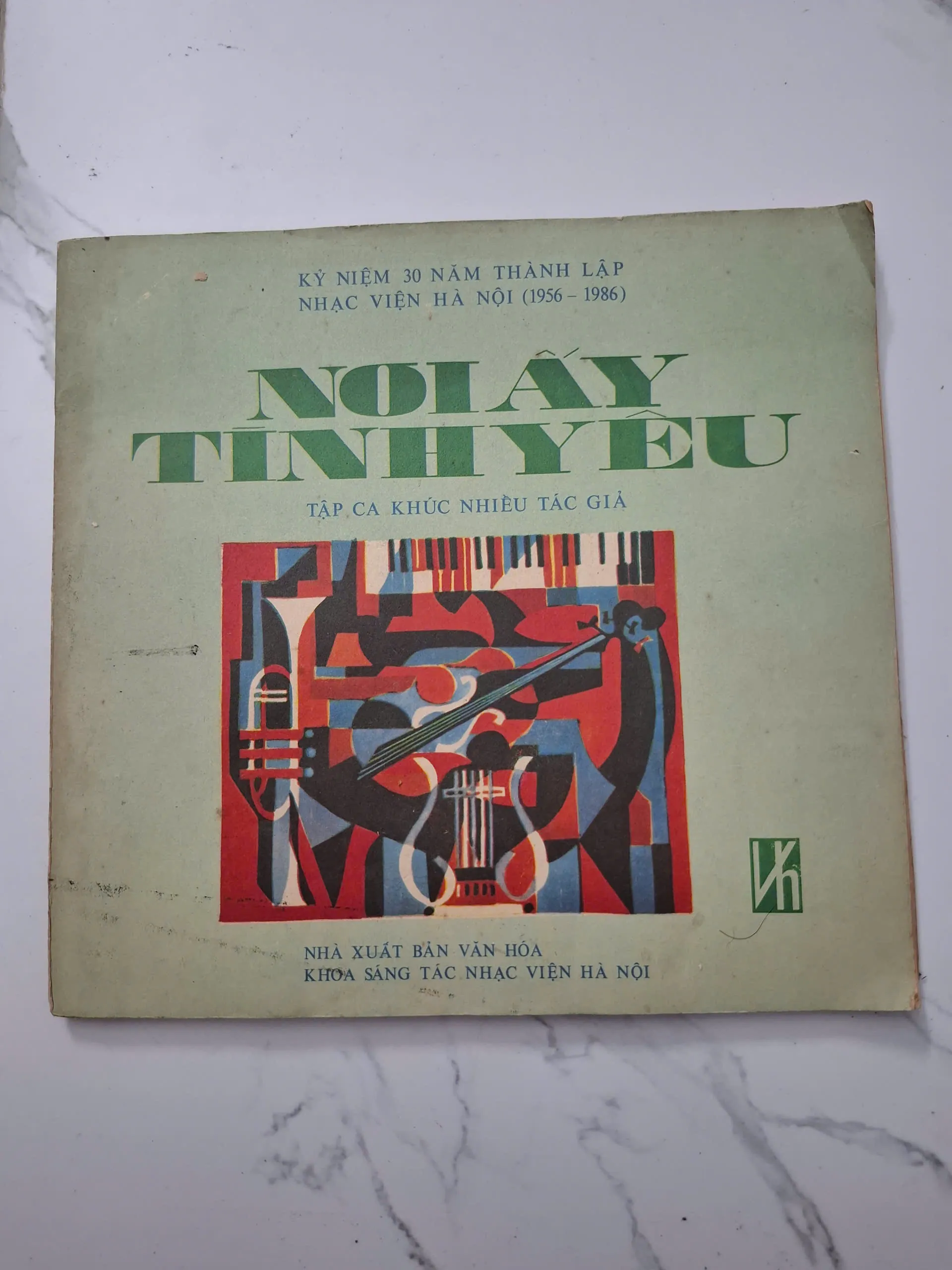 Nơi ấy tình yêu - Nhiều tác giả - Tập ca khúc/Âm nhạc