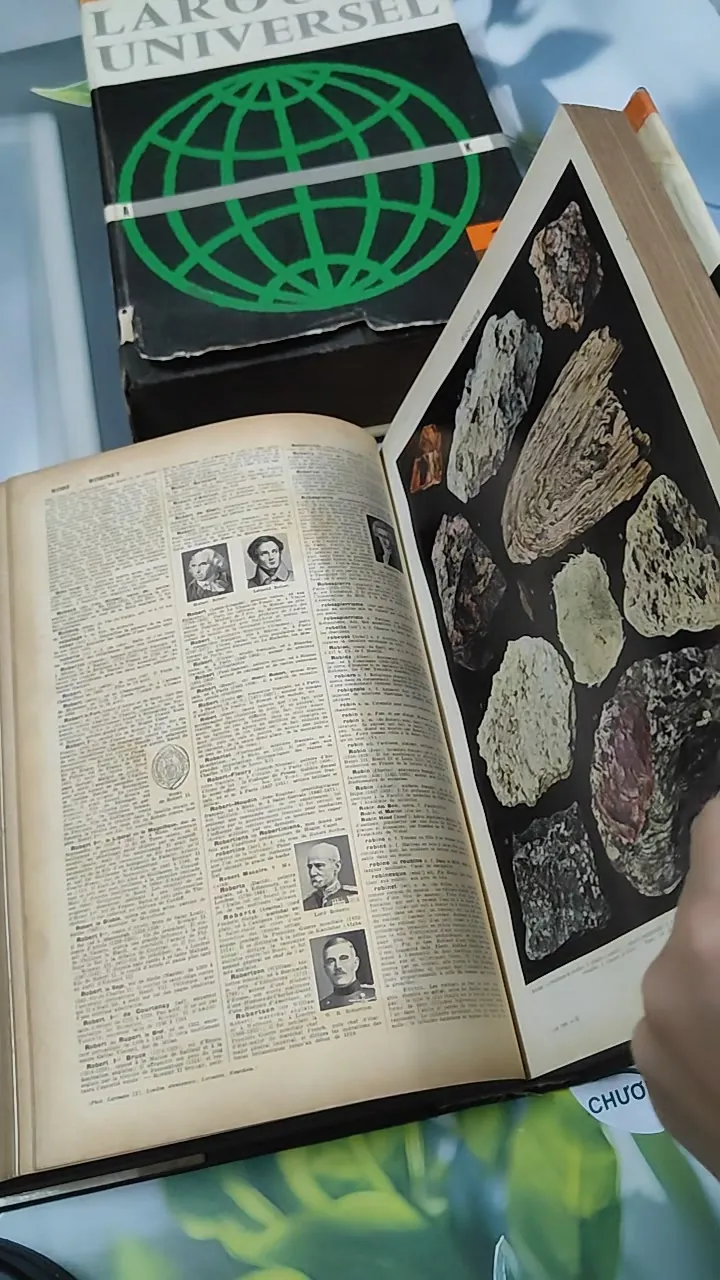 [MIỄN PHÍ BỌC SÁCH] Larousse Universel Vol 1 + 2 - Claude Augé 750844