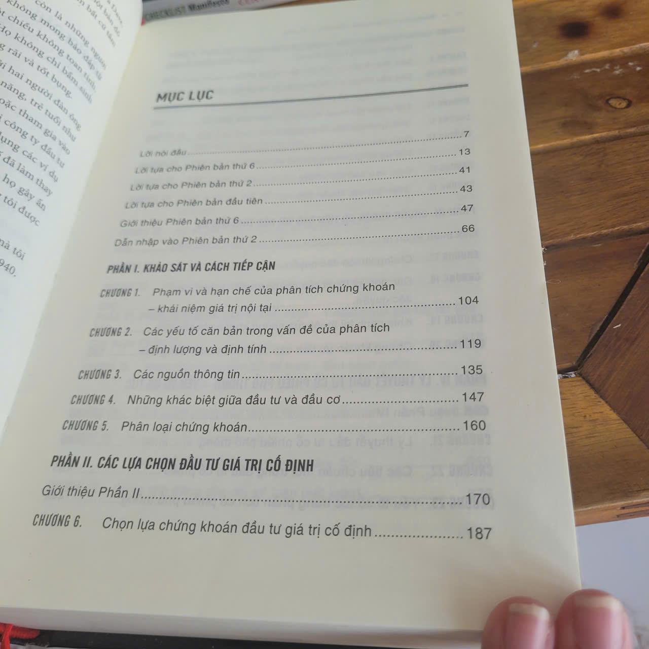Phân Tích Chứng Khoán	Benjamin Graham & David L. Dodd 524234