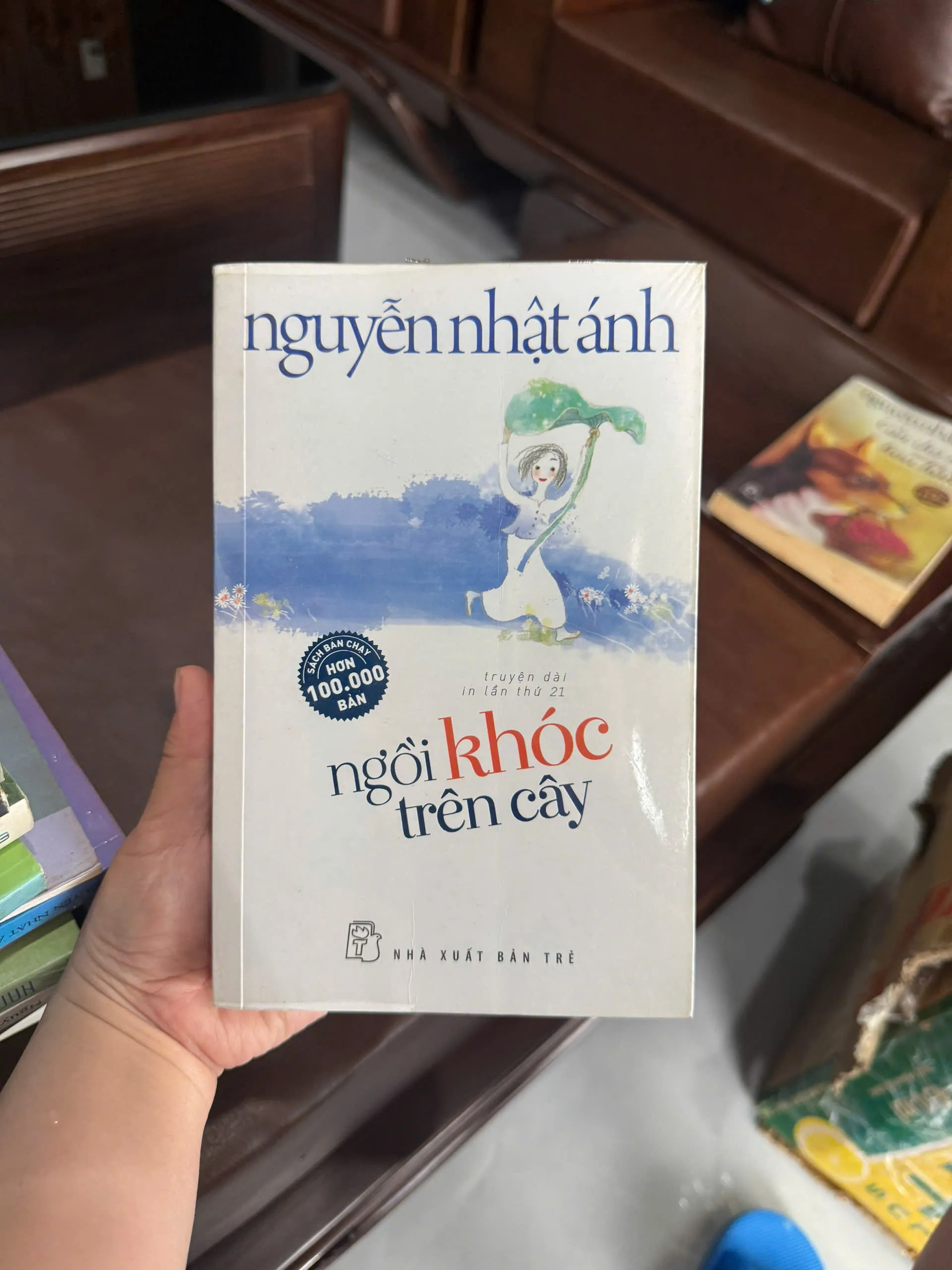 Ngồi Khóc Trên Cây – Nguyễn Nhật Ánh | Sách Văn Học Việt Nam Cảm Động - K4