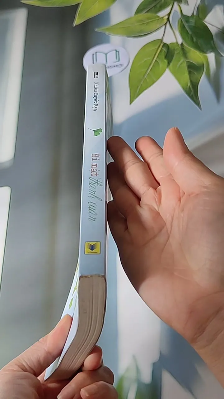 Bí Mật Thanh Xuân - Nhiêu Tuyết Mạn 607690