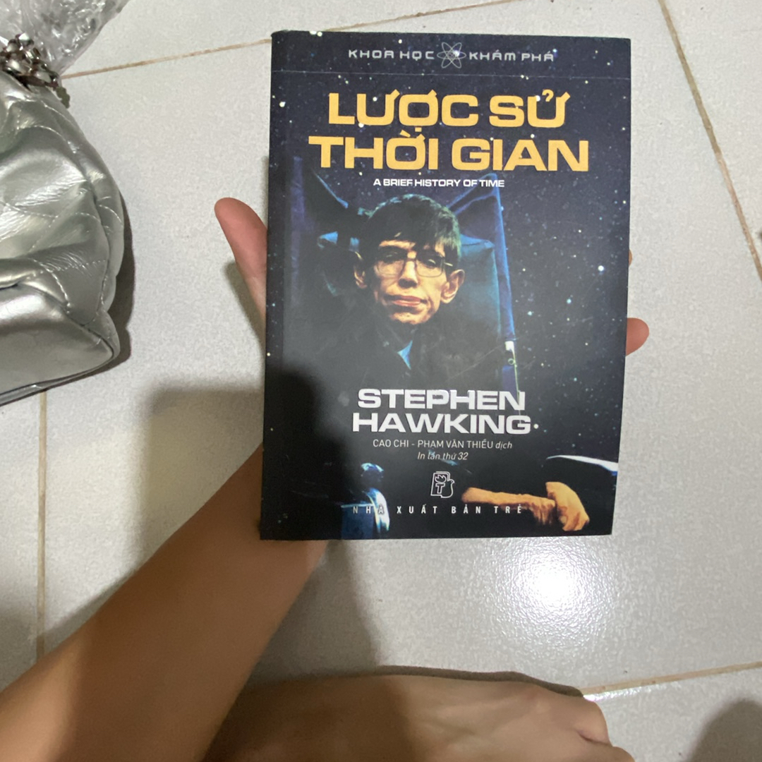 Lược sử Thời gian - Stephen Hawking  310439