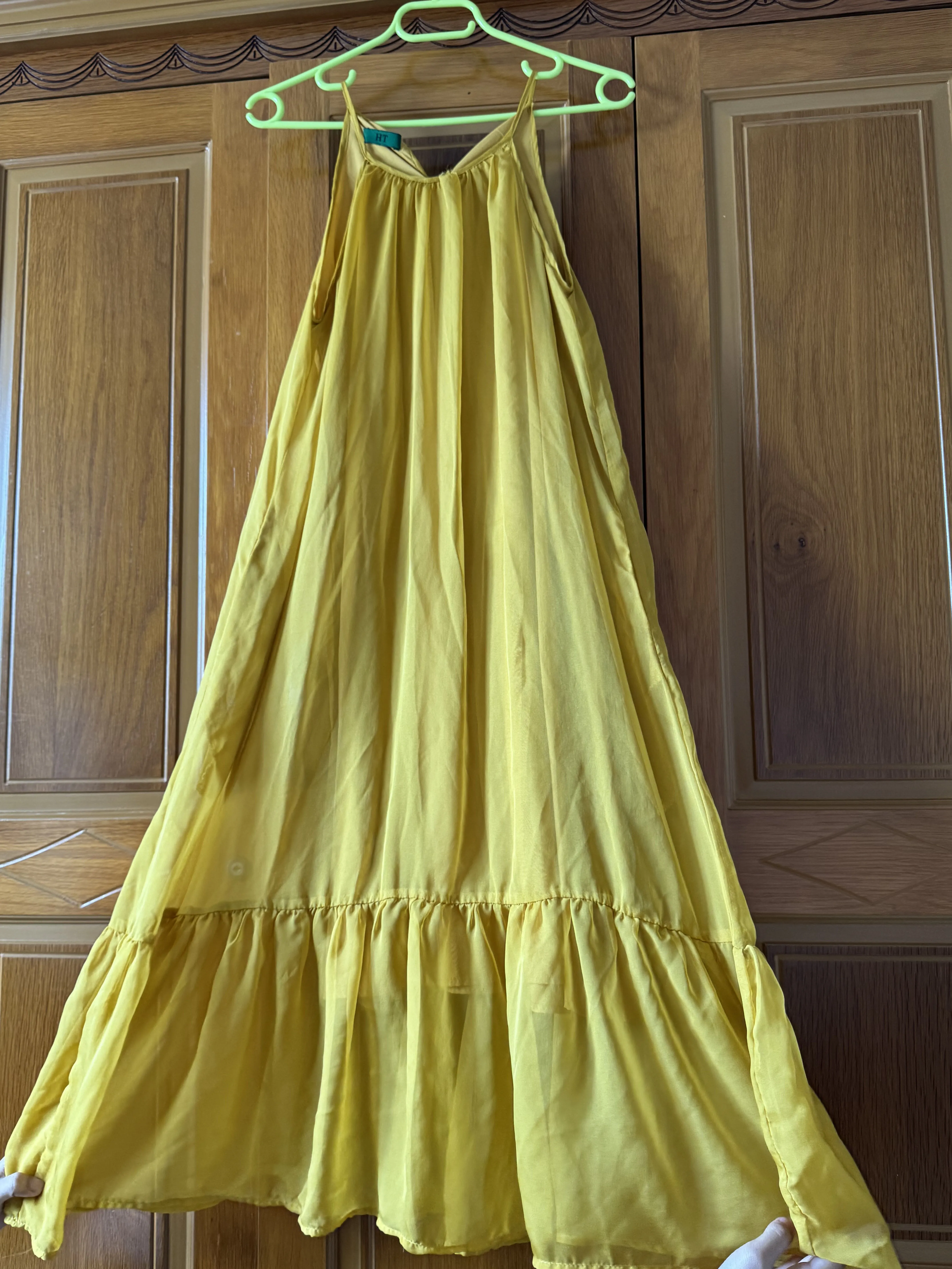 Váy dài đi biển mới mặc 1 2 lần 1005101