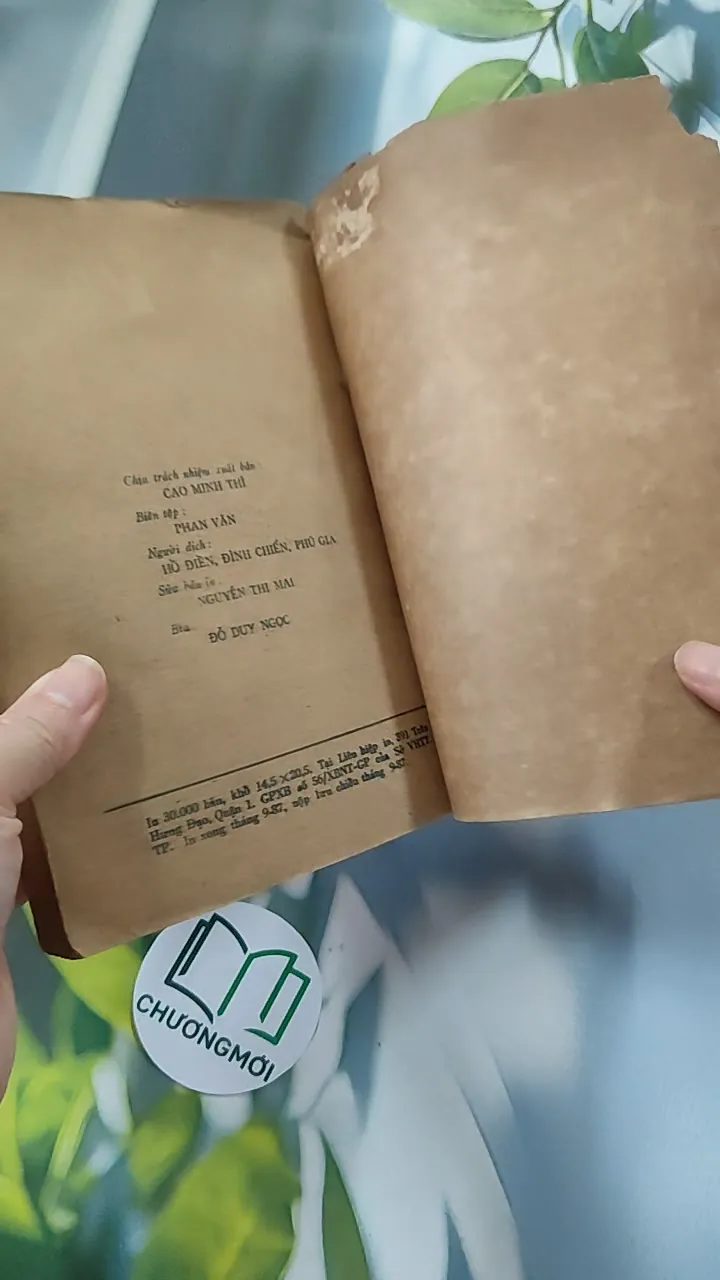 [XƯA] Cái Lều Của Chú Tom - Sách Song Ngữ (1985) - Harriet Beecher Stowe 776092