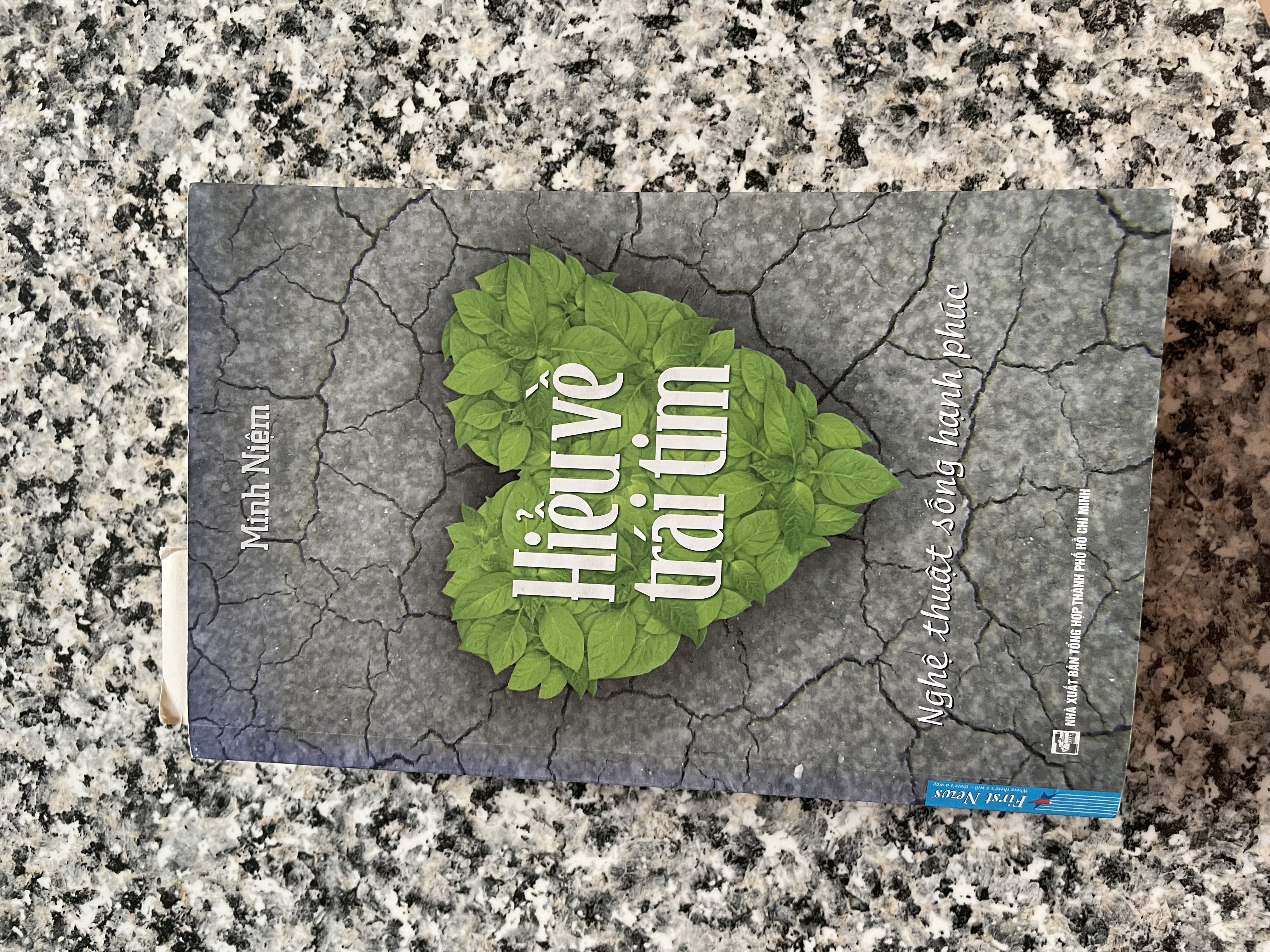 Sách hiểu về trái tim - Minh Niệm - sách cũ