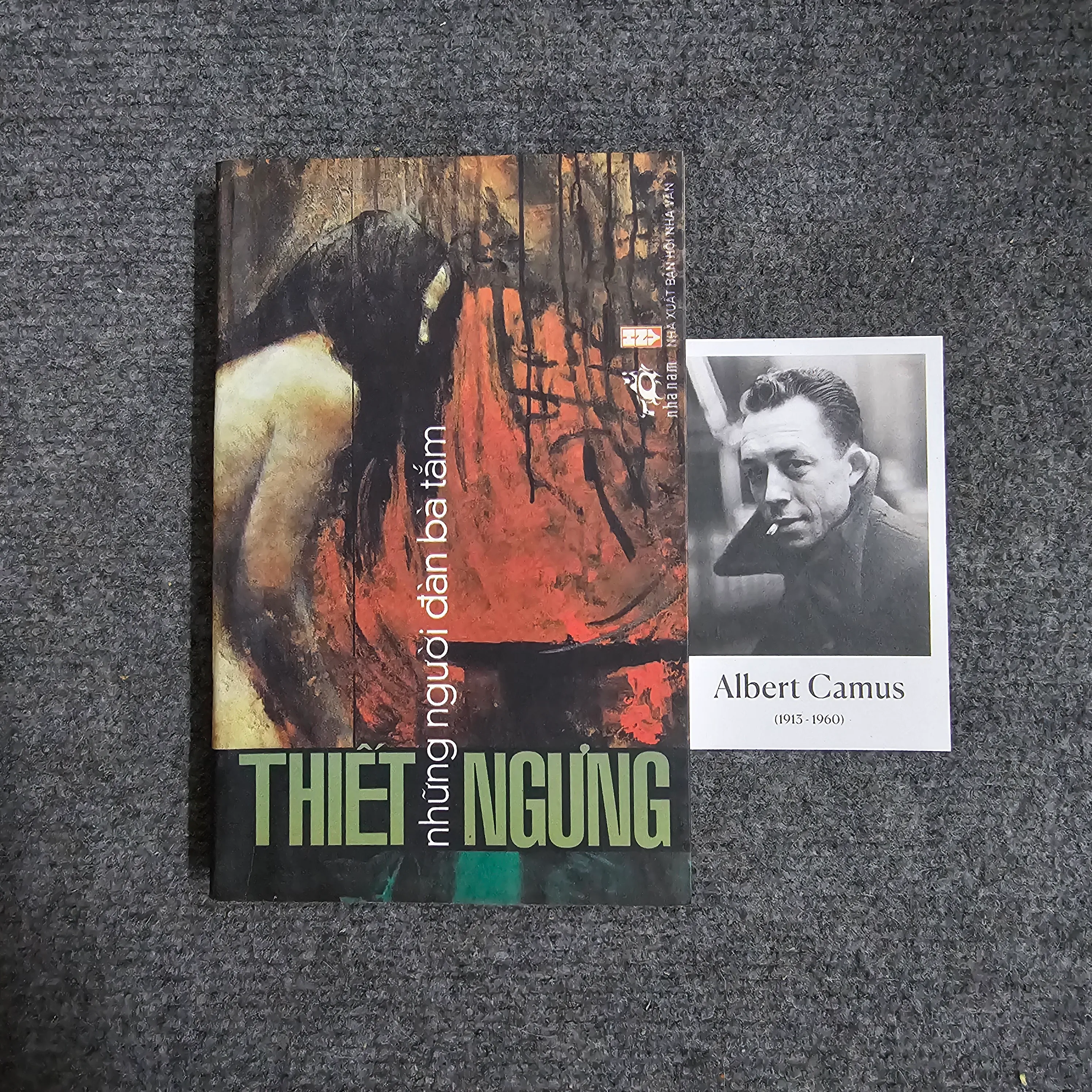 Những người đàn bà tắm - thiết ngưng