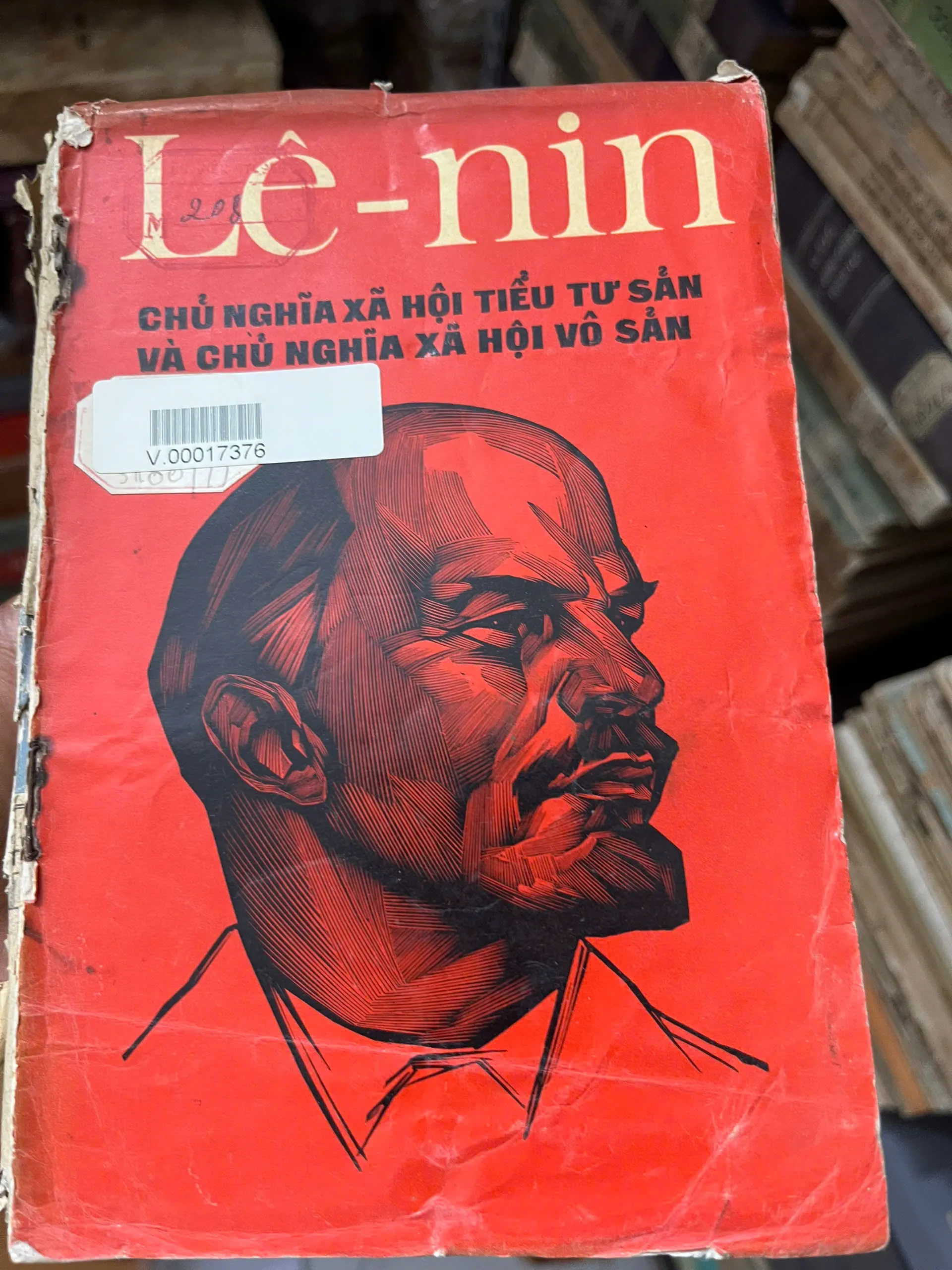 Chủ nghĩa xã hội tiểu tư sản và chủ nghĩa xã hội vô sản - Lê-nin - Chính trị / Tư tưởng