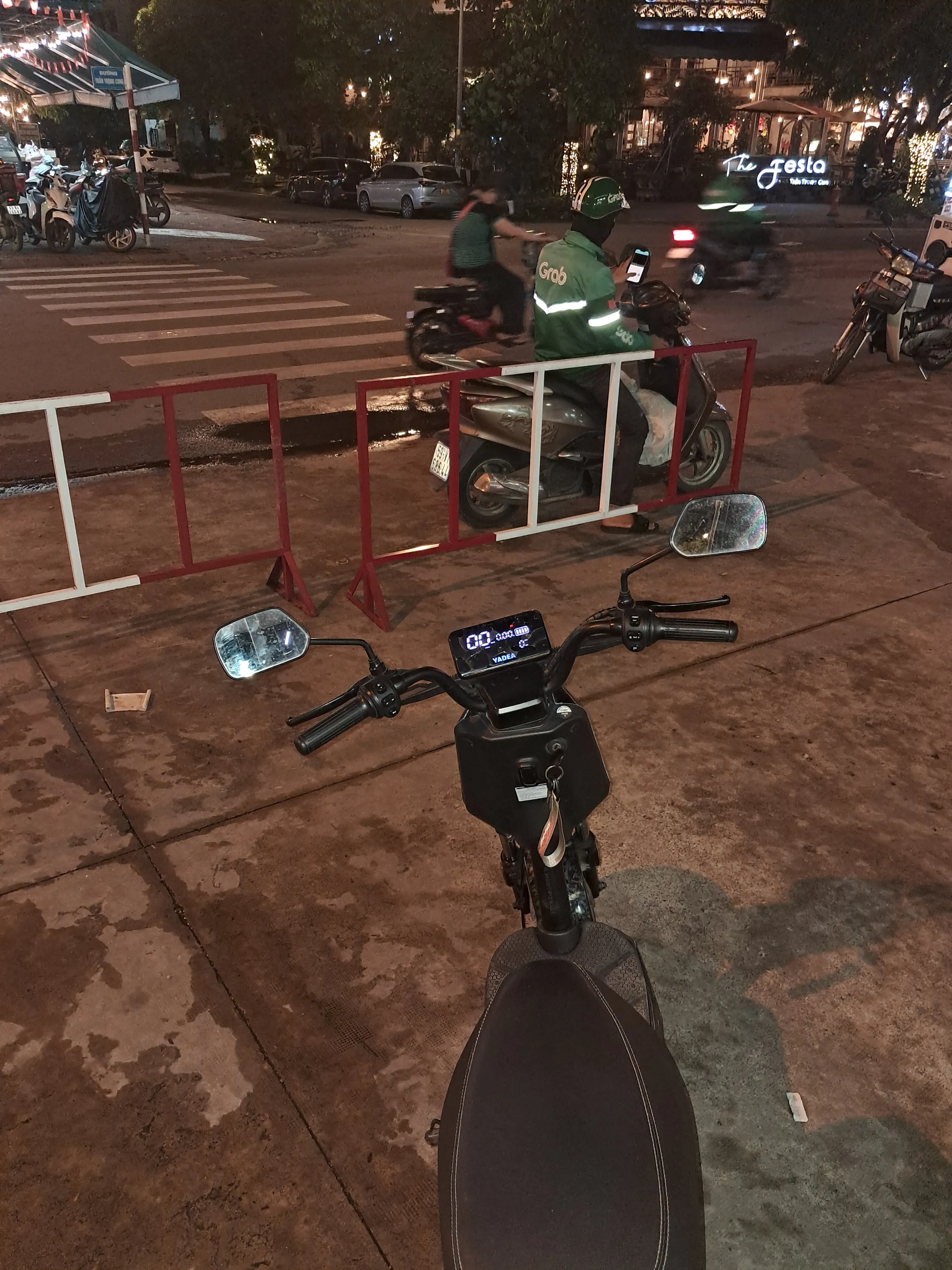 Thanh lý yadea xbull 745519