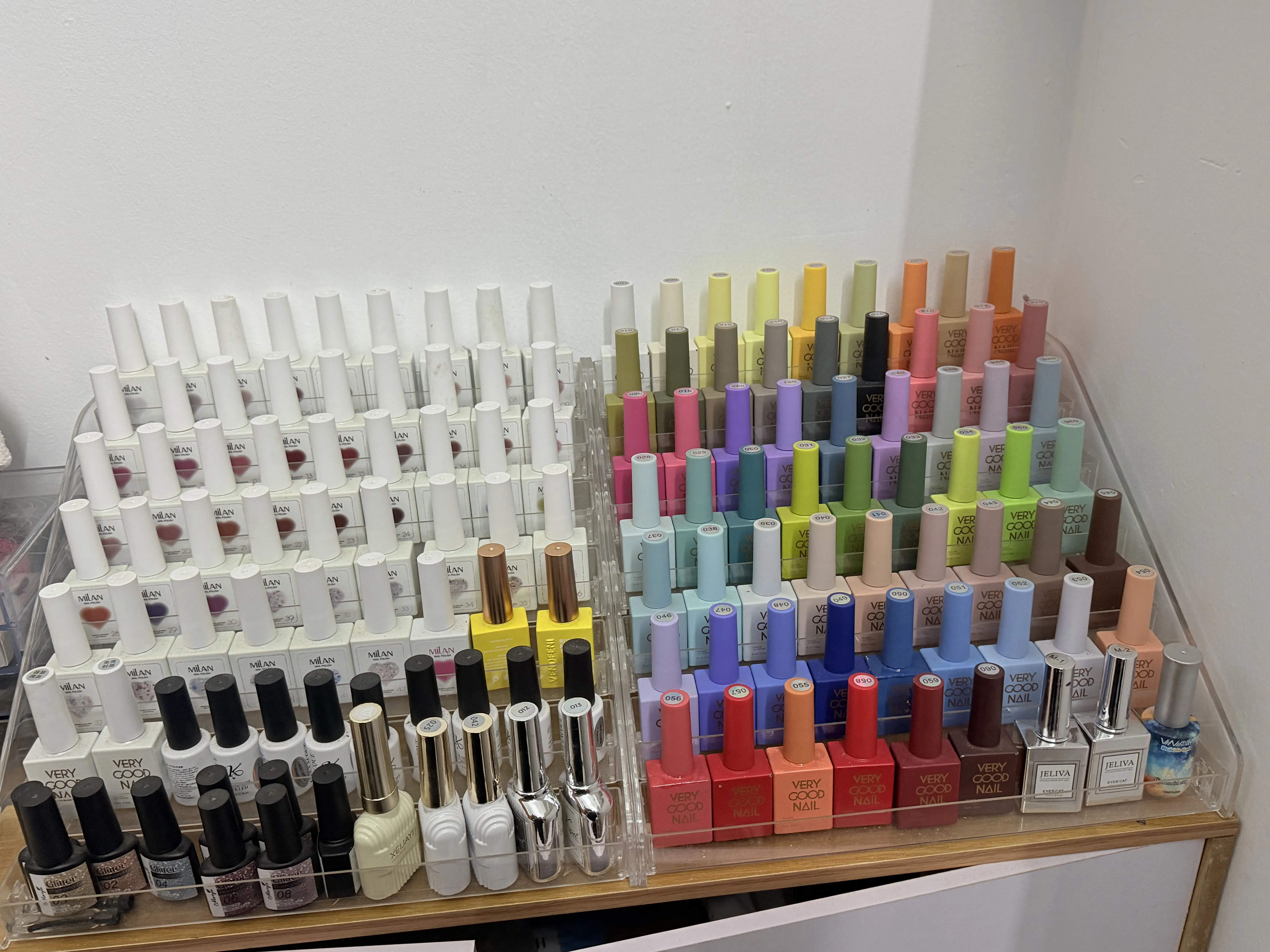 4 bộ sơn gel , thạch trong , thạch mù , mắt mèo kèm bản màu đầy đủ , tặng kệ 999817