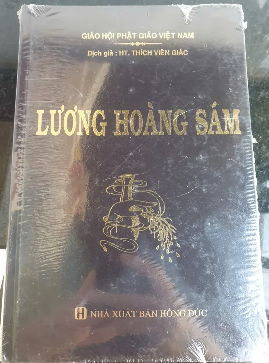 Lương Hoàng Sâm - Dịch giả: HT Thích Viên Giác, Nhà xuất bản Hồng Đức