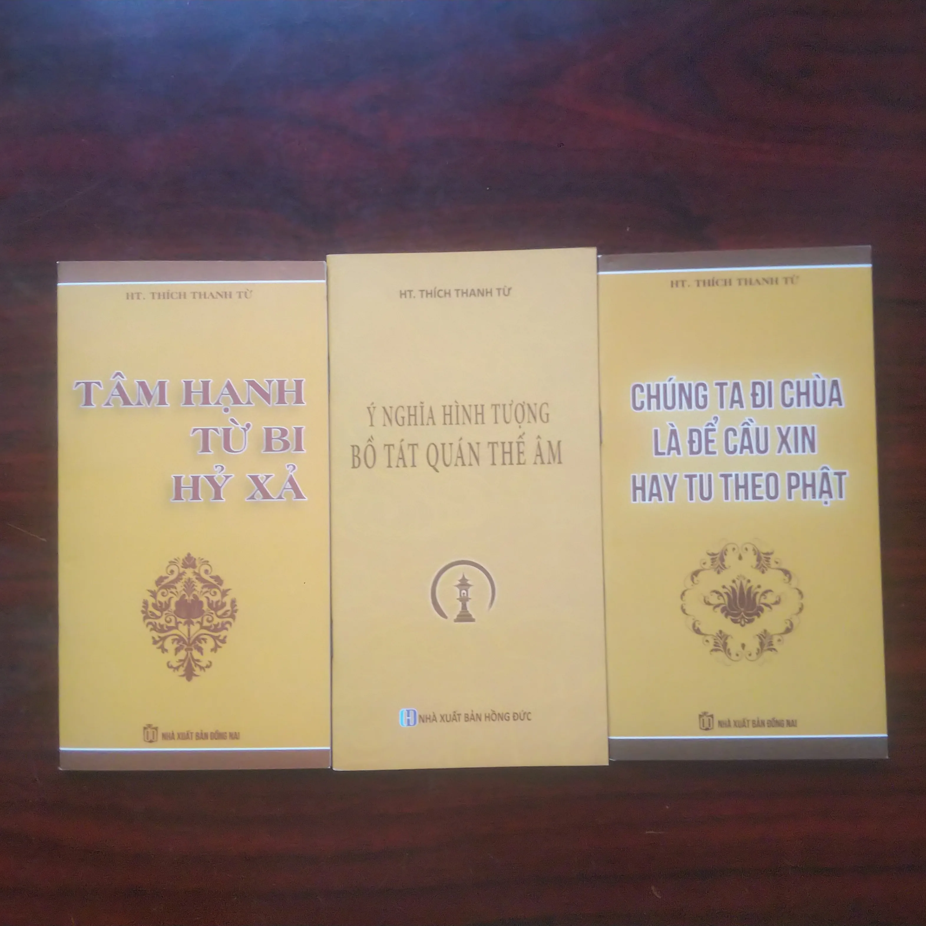 Từ Bi Hỷ Xả + Hình Tượng Quan Thế Âm + Đi Chùa Theo Phật - Thích Thanh Từ [Sách Phật Giáo]
