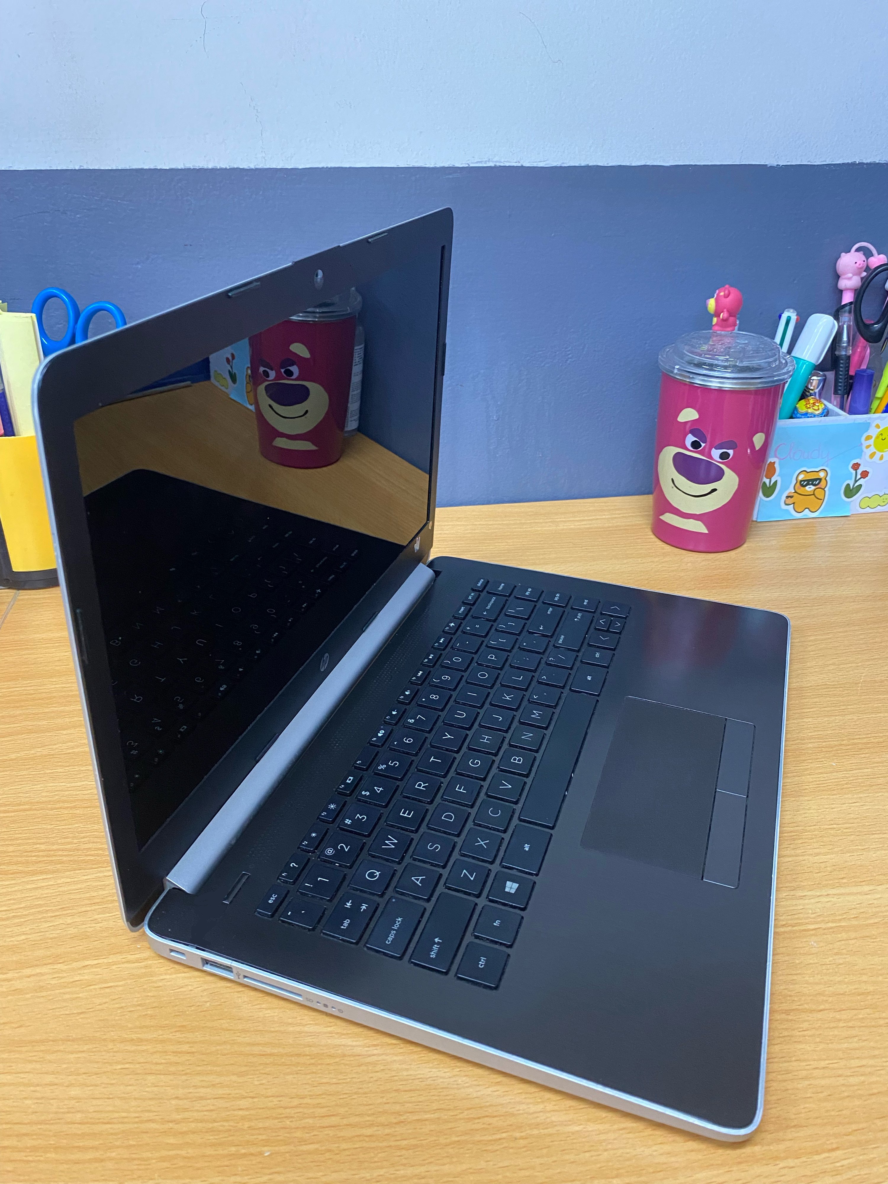 Laptop HP/8GB/700GB (HDD+SDD)/ màu xám bạc 22552