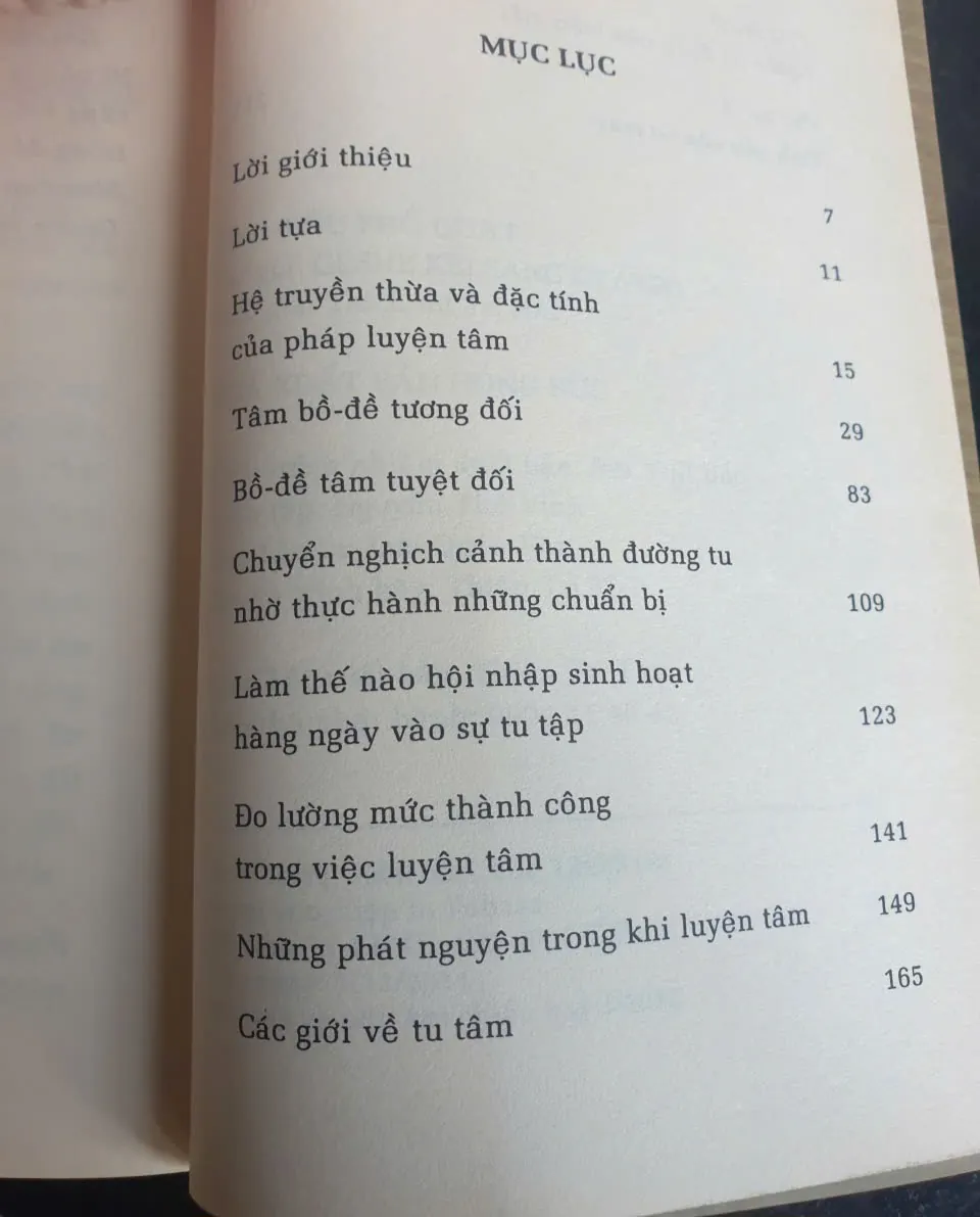 Sách Tình yêu phổ quát của Geshe Kelsang GyatsoĐ 640709