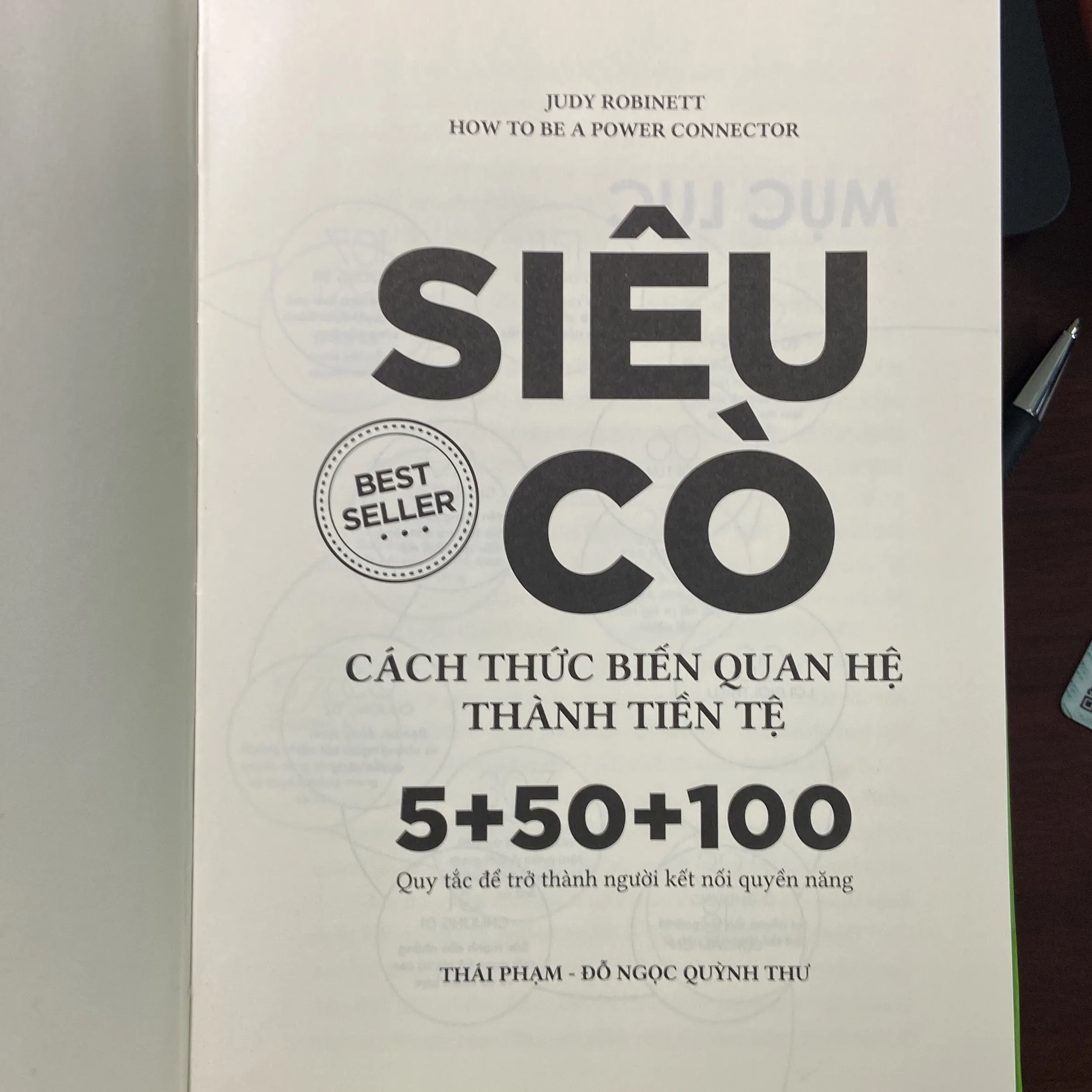 Siêu cò - cách thức biến quan hệ thành tiền tệ
