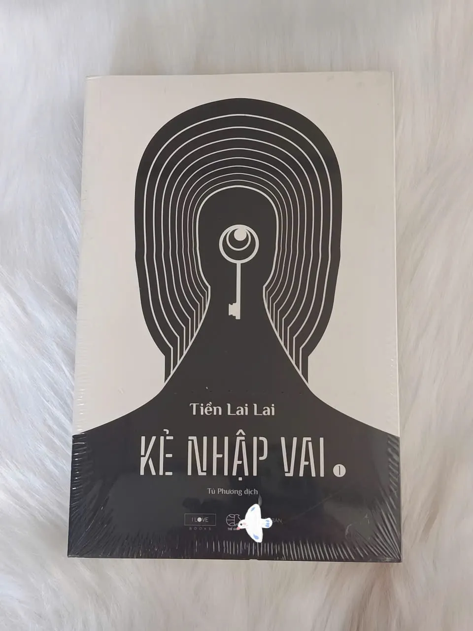 Kẻ Nhập Vai - Tiền Lai Lai (seal)