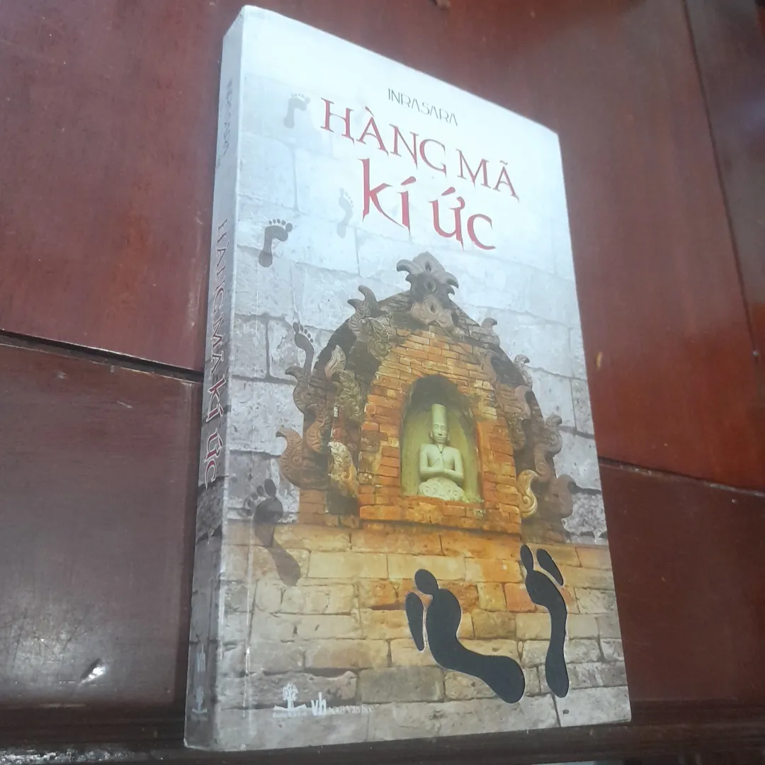 Inrasara - HÀNG MÃ KÍ ỨC