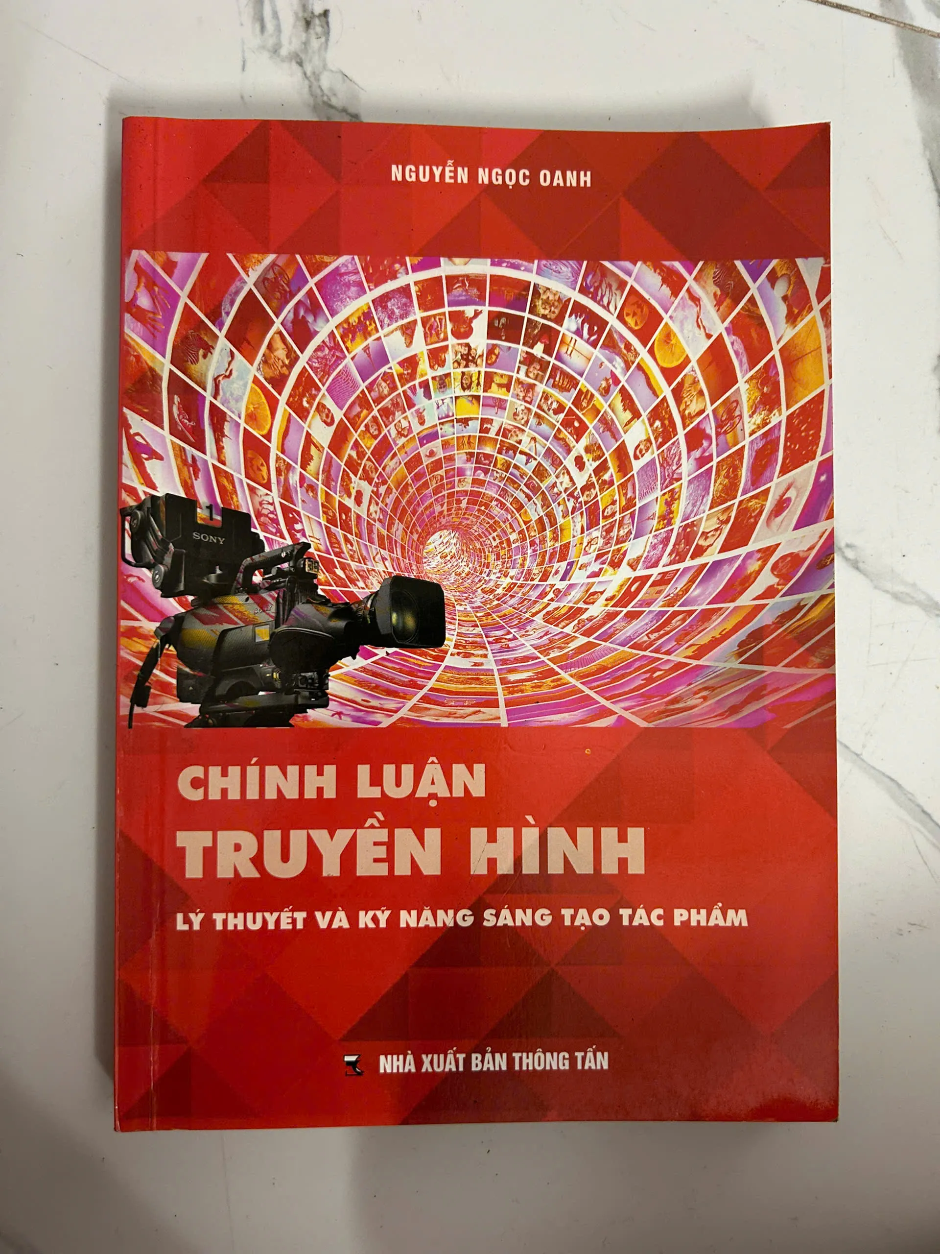 Chính luận truyền hình - Nguyễn Ngọc Oanh - Nghiệp vụ báo chí