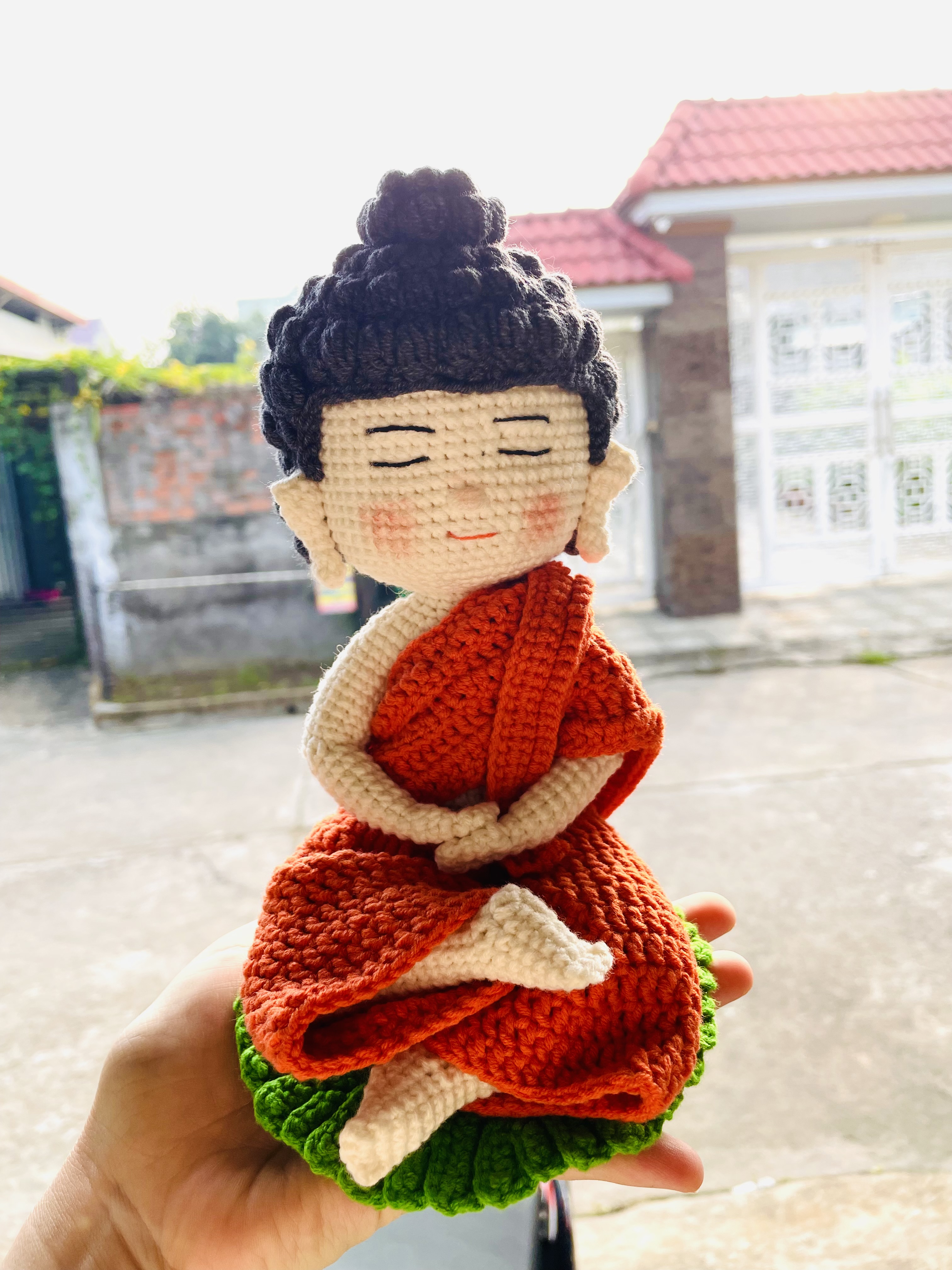 (Handmade) Tượng phật móc bằng len
