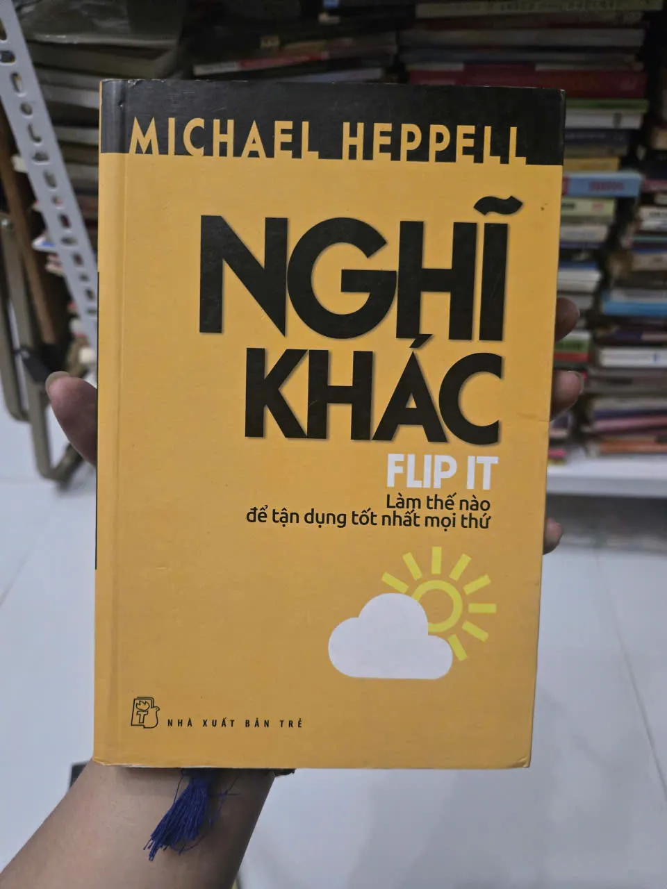 NGHĨ KHÁC - FLIP IT