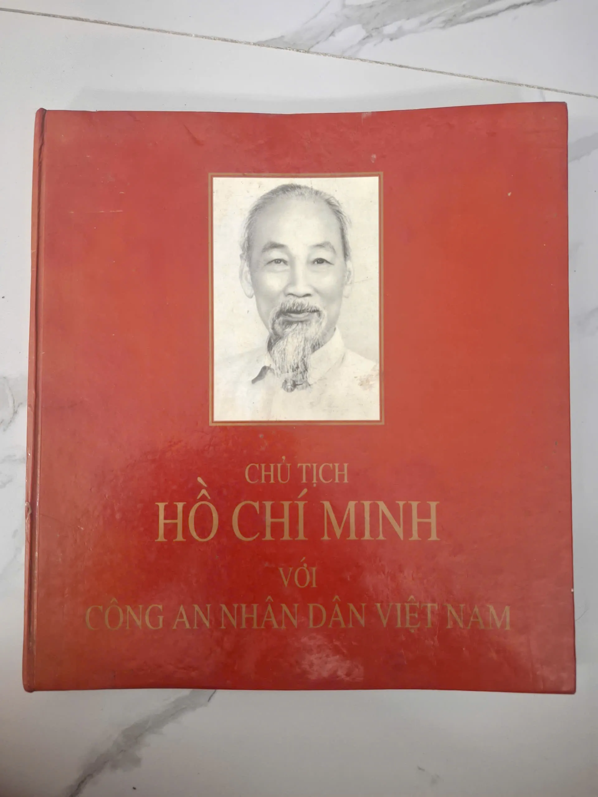 Chủ tịch Hồ Chí Minh với Công an nhân dân Việt Nam - Nhiều tác giả - Lịch sử, Chính trị