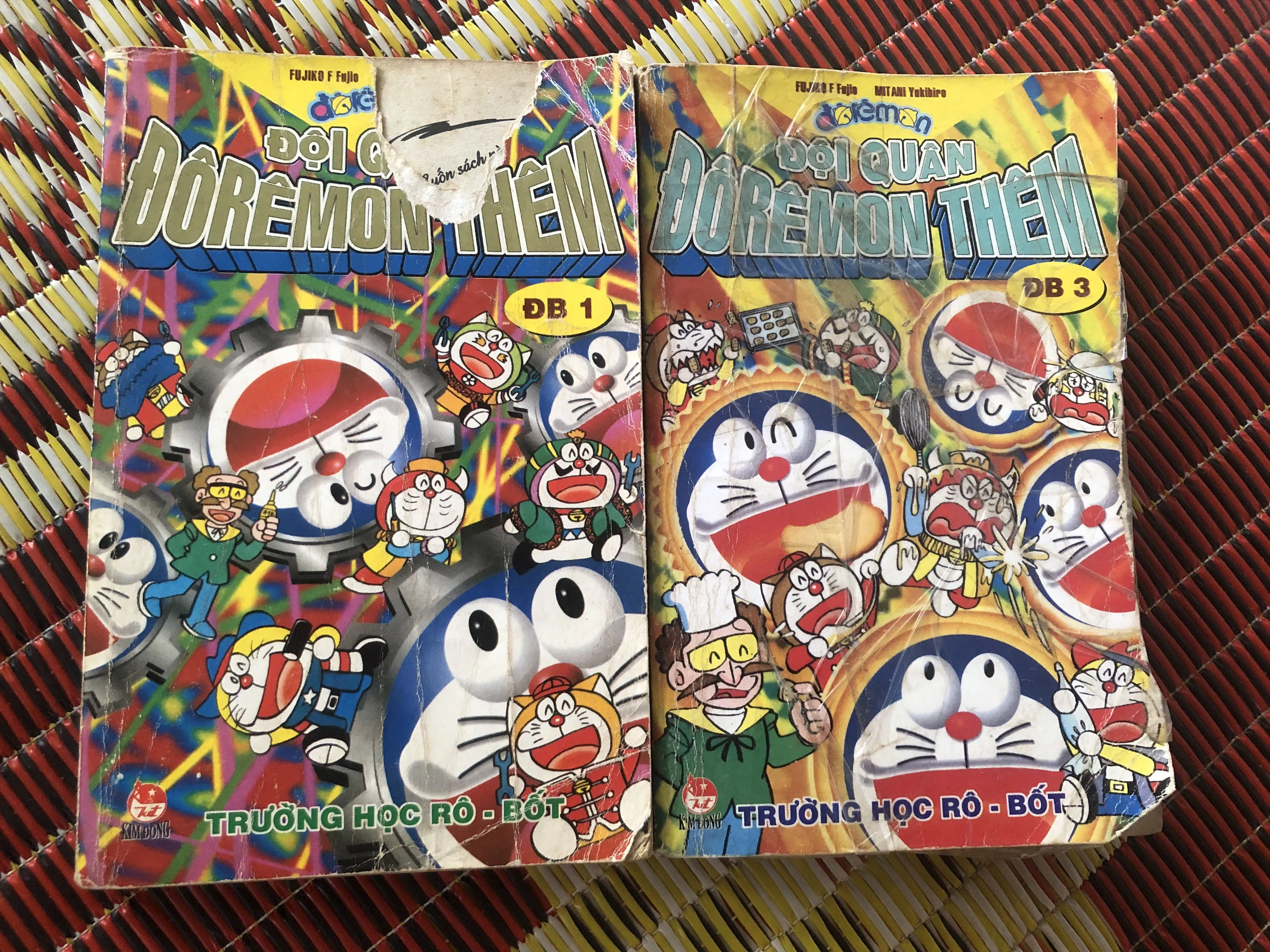 Đội quân Doremon thêm đặc biệt- Combo tập 1 và 3, thiếu tập 2 là full bộ, bìa xấu