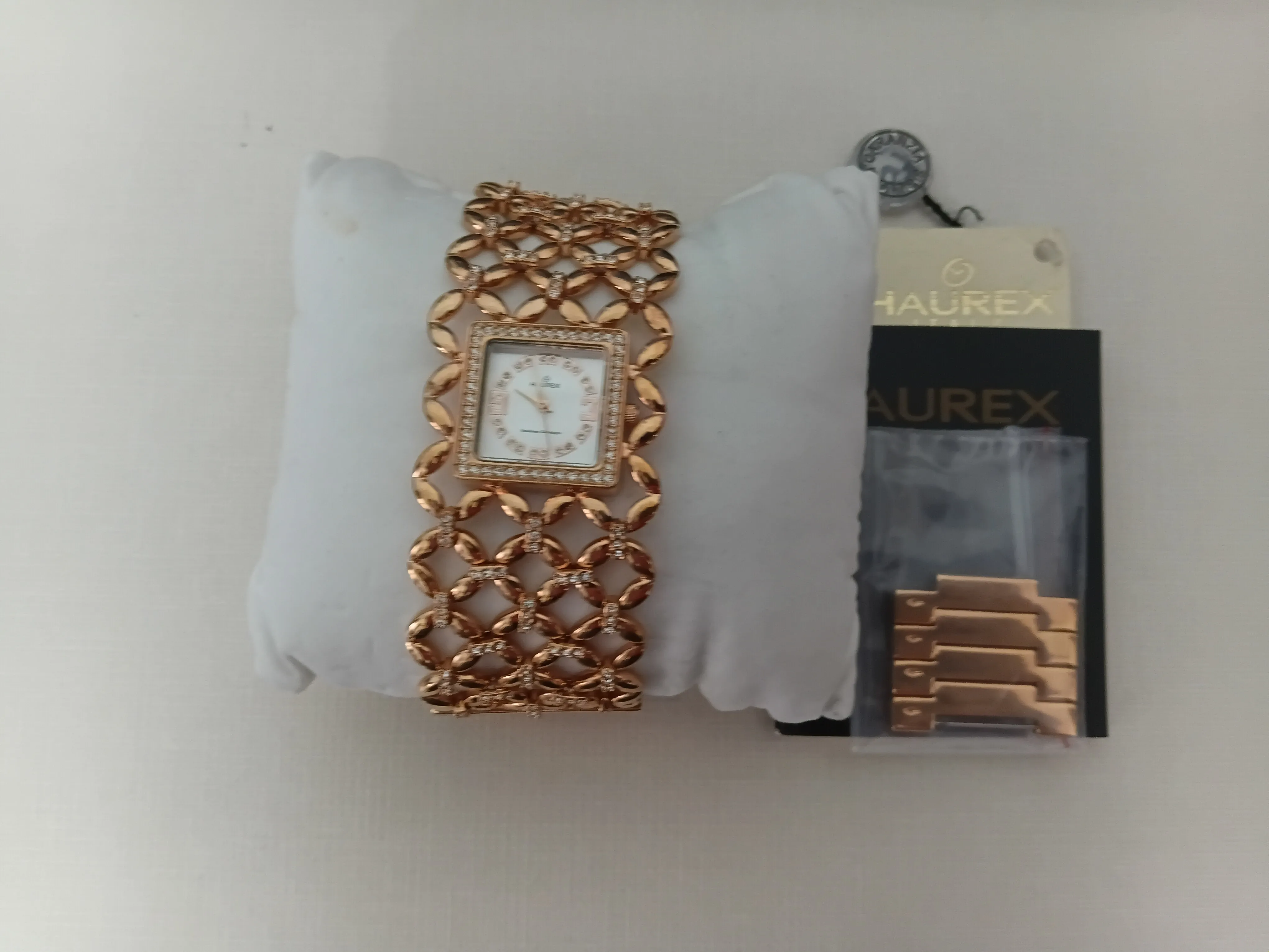 Đồng hồ nữ HAUREX Italy – Glamour line (full box, chưa sử dụng)