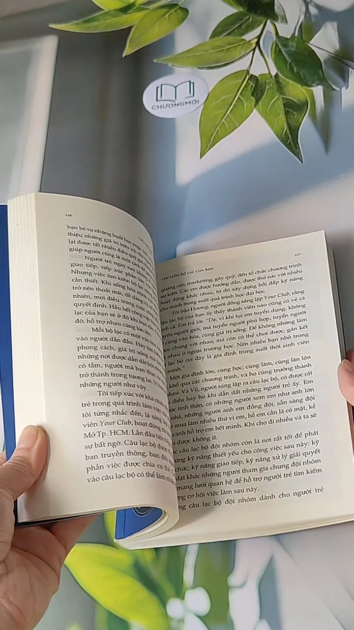 Tuổi trẻ đáng giá bao nhiêu? - Rossie Nguyễn 607729