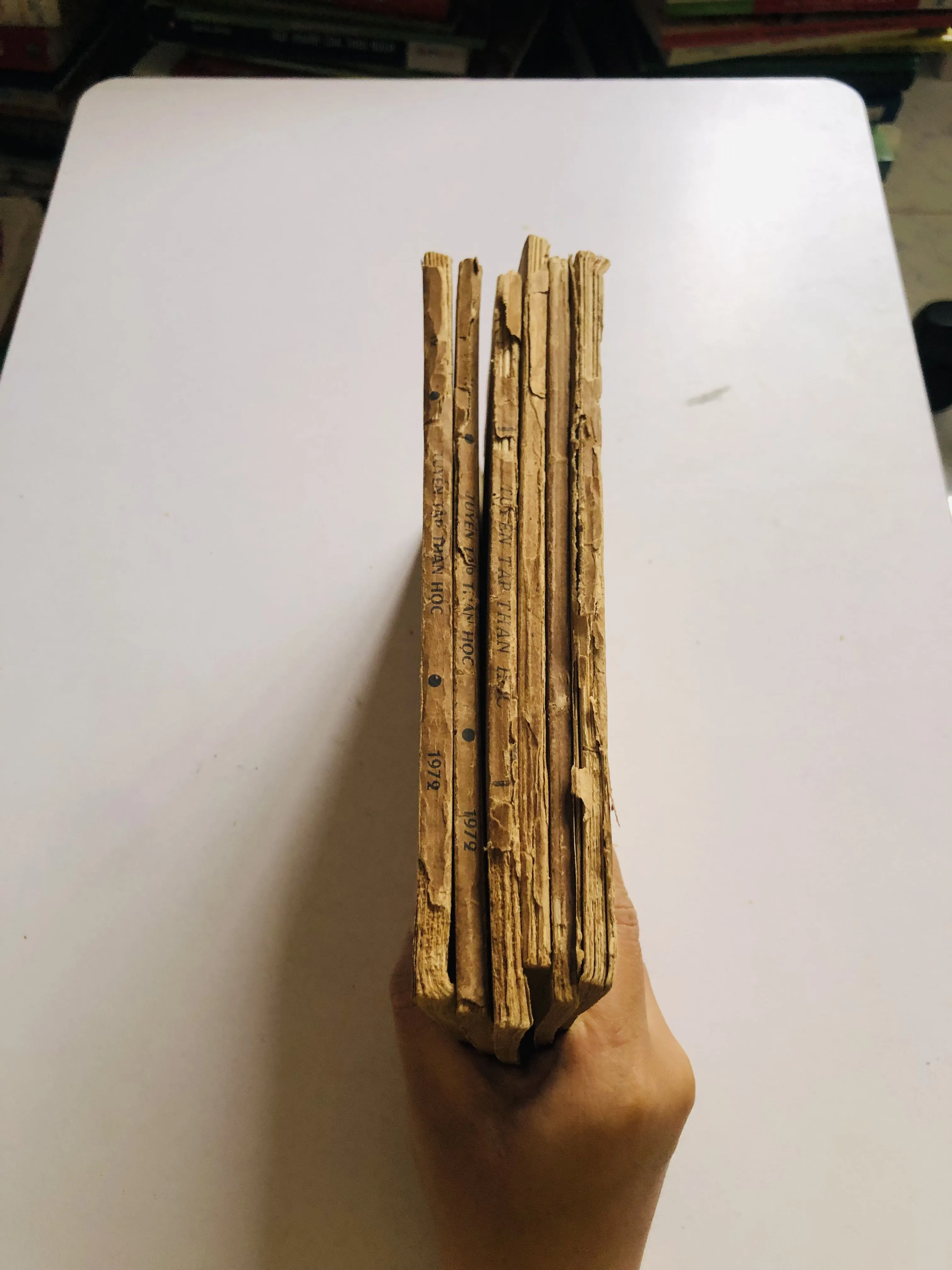 6 CUỐN TUYỂN TẬP THẦN HỌC (số 4, 5, 8, 9, 11, 12) NXB: 1970 – 1971 – 1972 752811