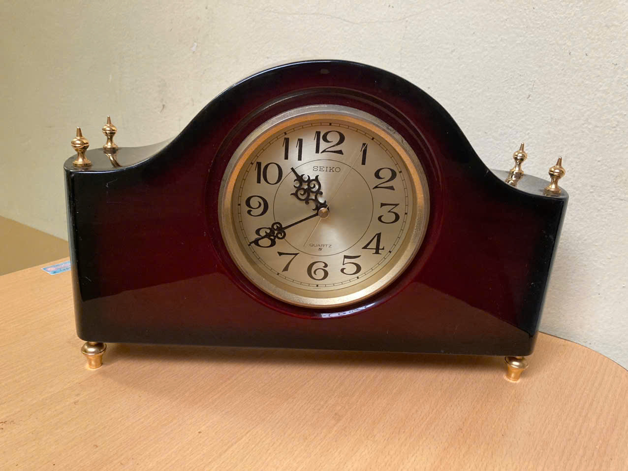 Đồng hồ để bàn Seiko vai bò Nhật bản có chuông giờ