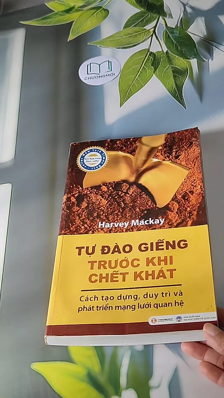 Tự Đào Giếng Trước Khi Chết Khát - Harvey Mackay 607699