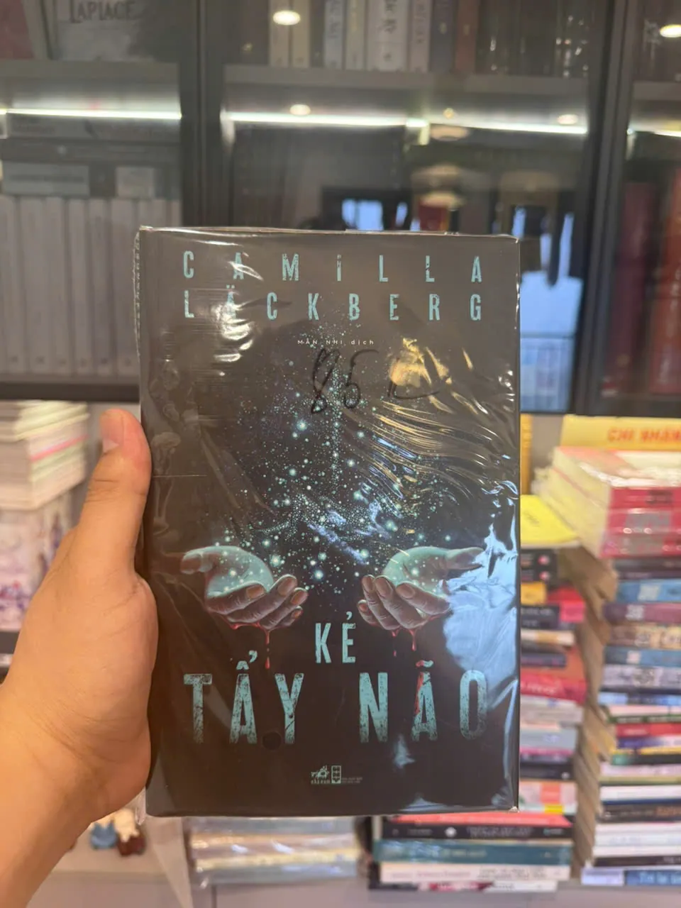 Kẻ Tẩy Não - Camilla Lackberg