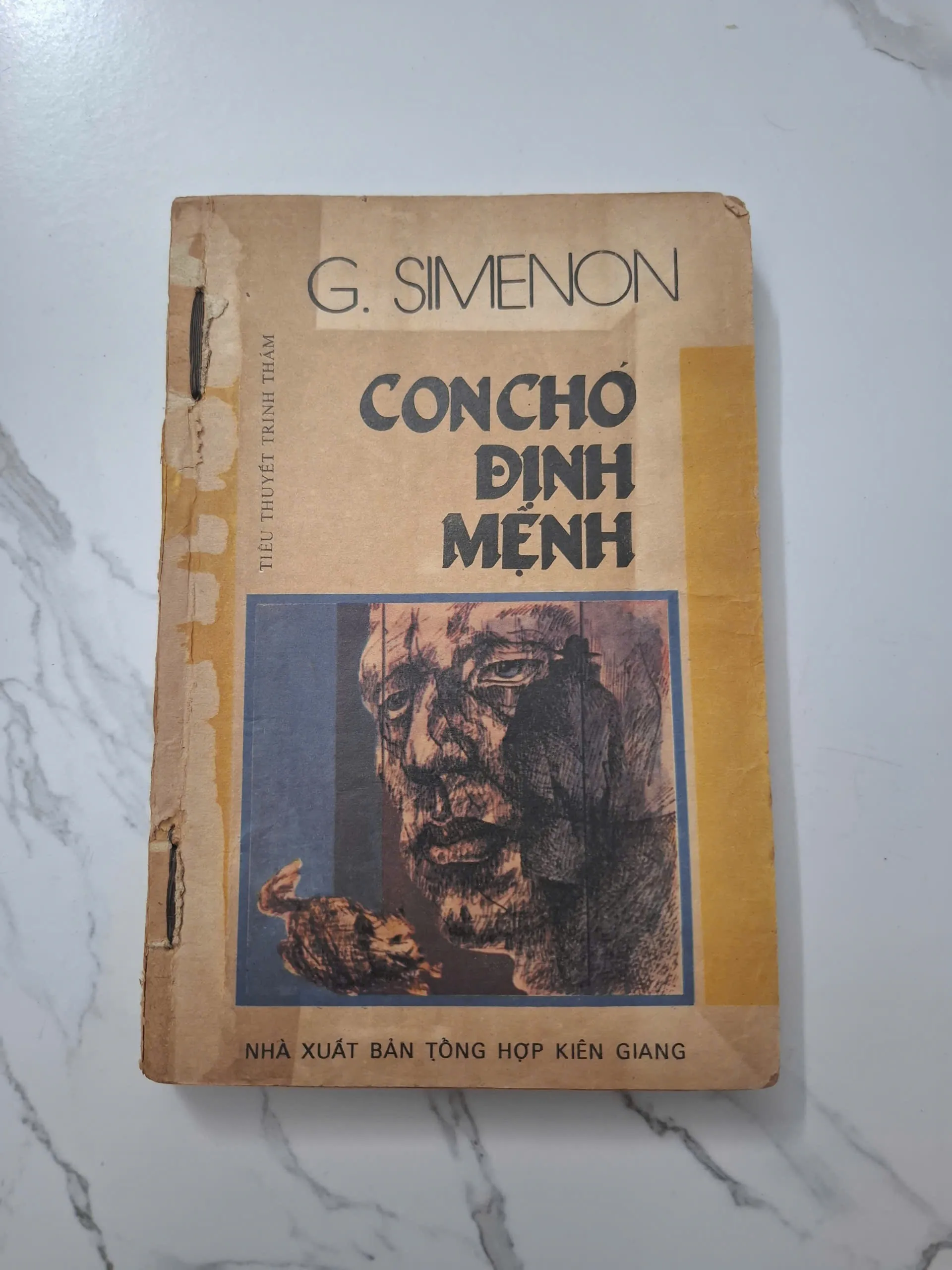 Con chó định mệnh - Georges Simenon - Tiểu thuyết trinh thám