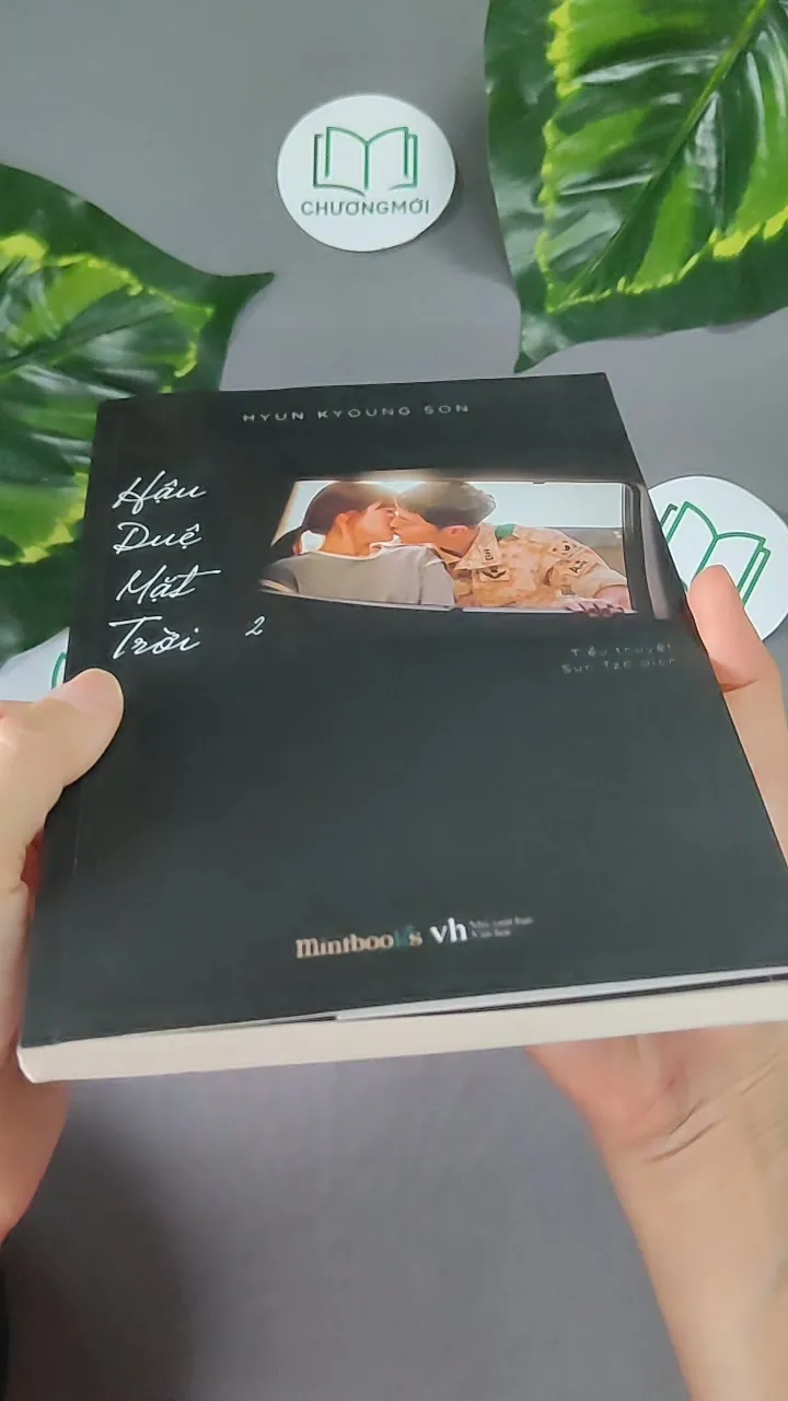 [MIỄN PHÍ BỌC SÁCH] Hậu Duệ Mặt Trời (tập 2) - Hyun Kyoung Son 604625