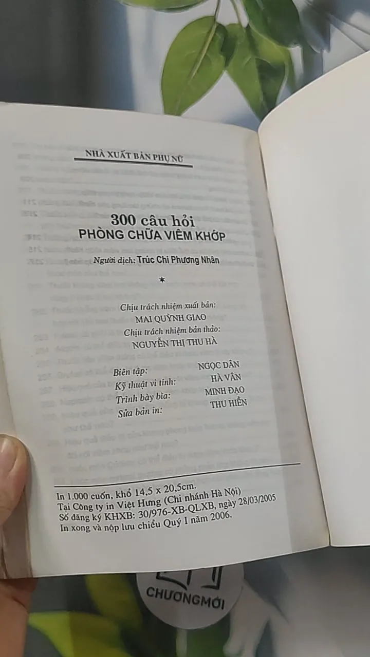 300 câu hỏi phòng chữa bệnh viêm khớp - Thi Quế Anh 688502
