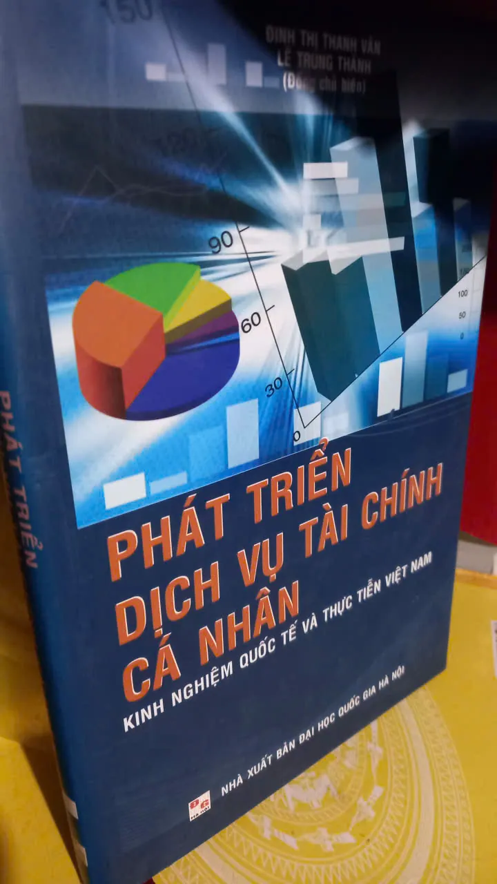 phát triển dịch vụ tài chính cá nhân