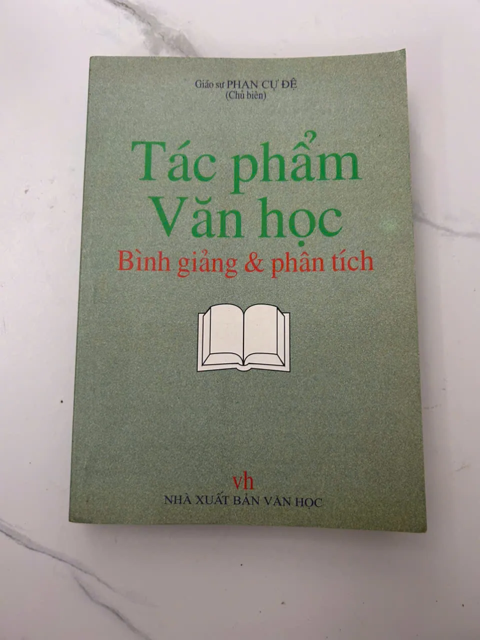 Tác Phẩm Văn Học Bình Giảng & Phân Tích - Giáo sư Phan Cự Đệ (Chủ biên)