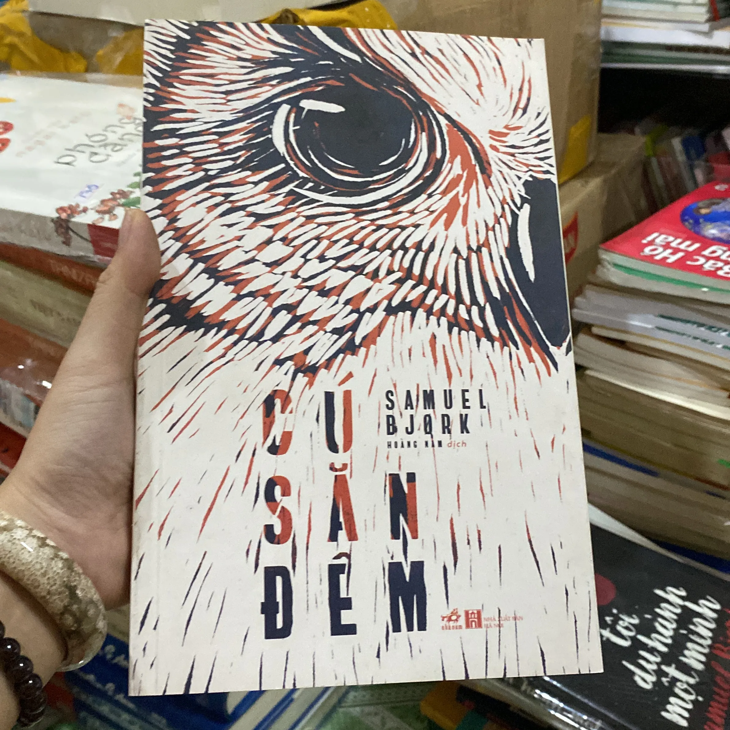 Cú Săn Đêm của tác giả Samuel Bjork