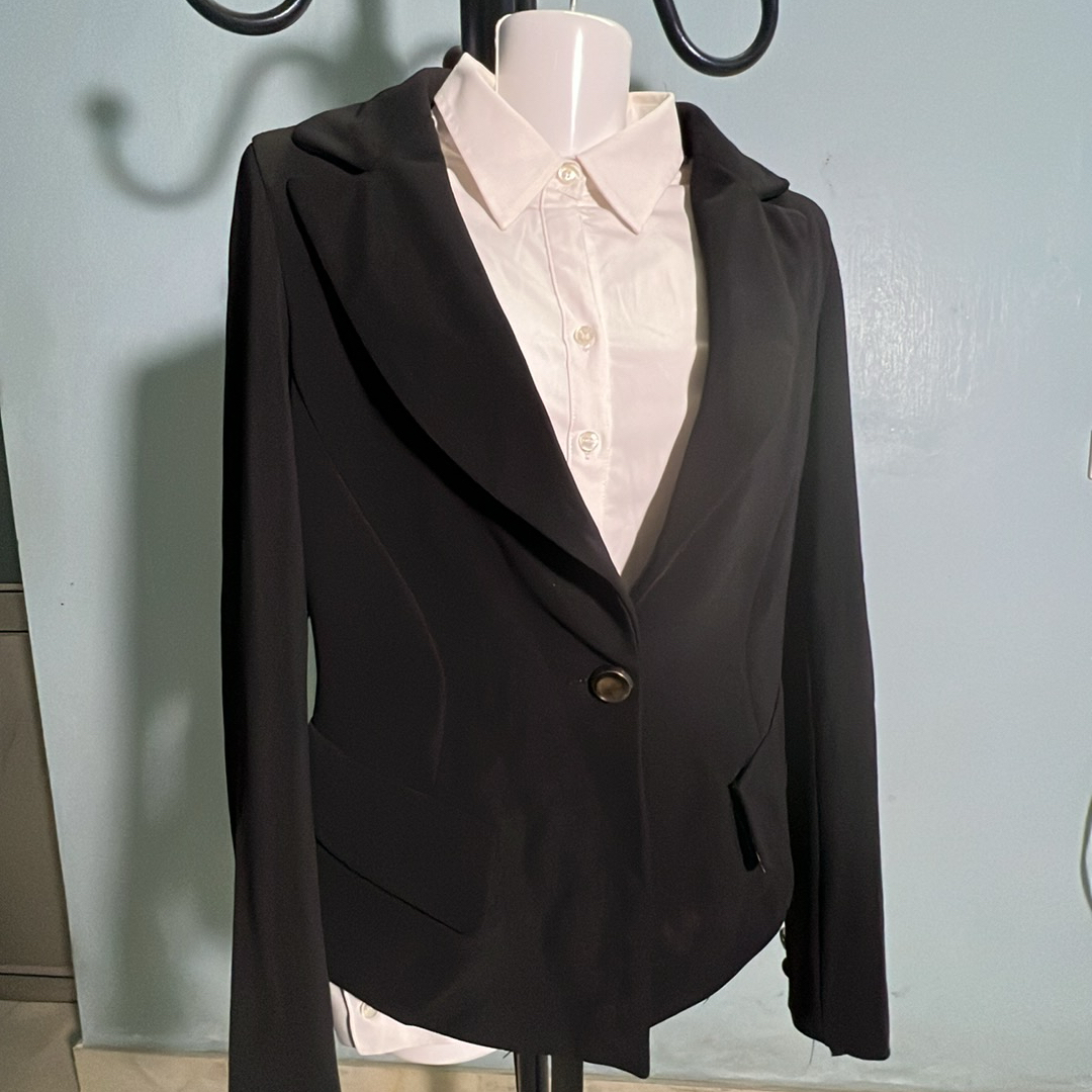 Áo Blazer màu đen, áo vest tay dài trơn cho nữ, blazer nữ dáng suông rộng  chất vải cao cấp kiểu hàn quốc, vest ulzzang - khuyến mãi giá rẻ chỉ:  119.000