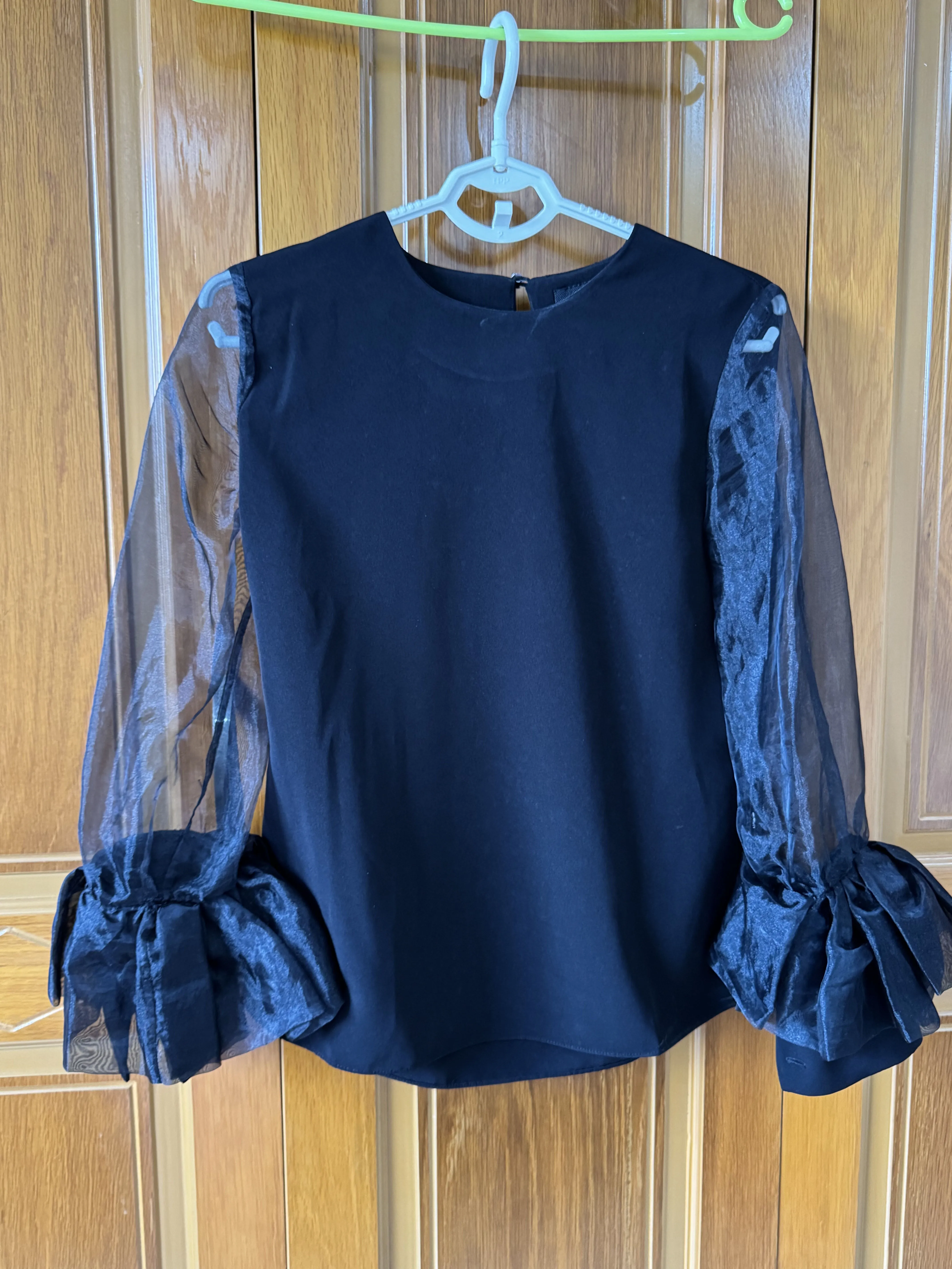 Áo sơ mi/ áo kiểu nữ size S M 1006008