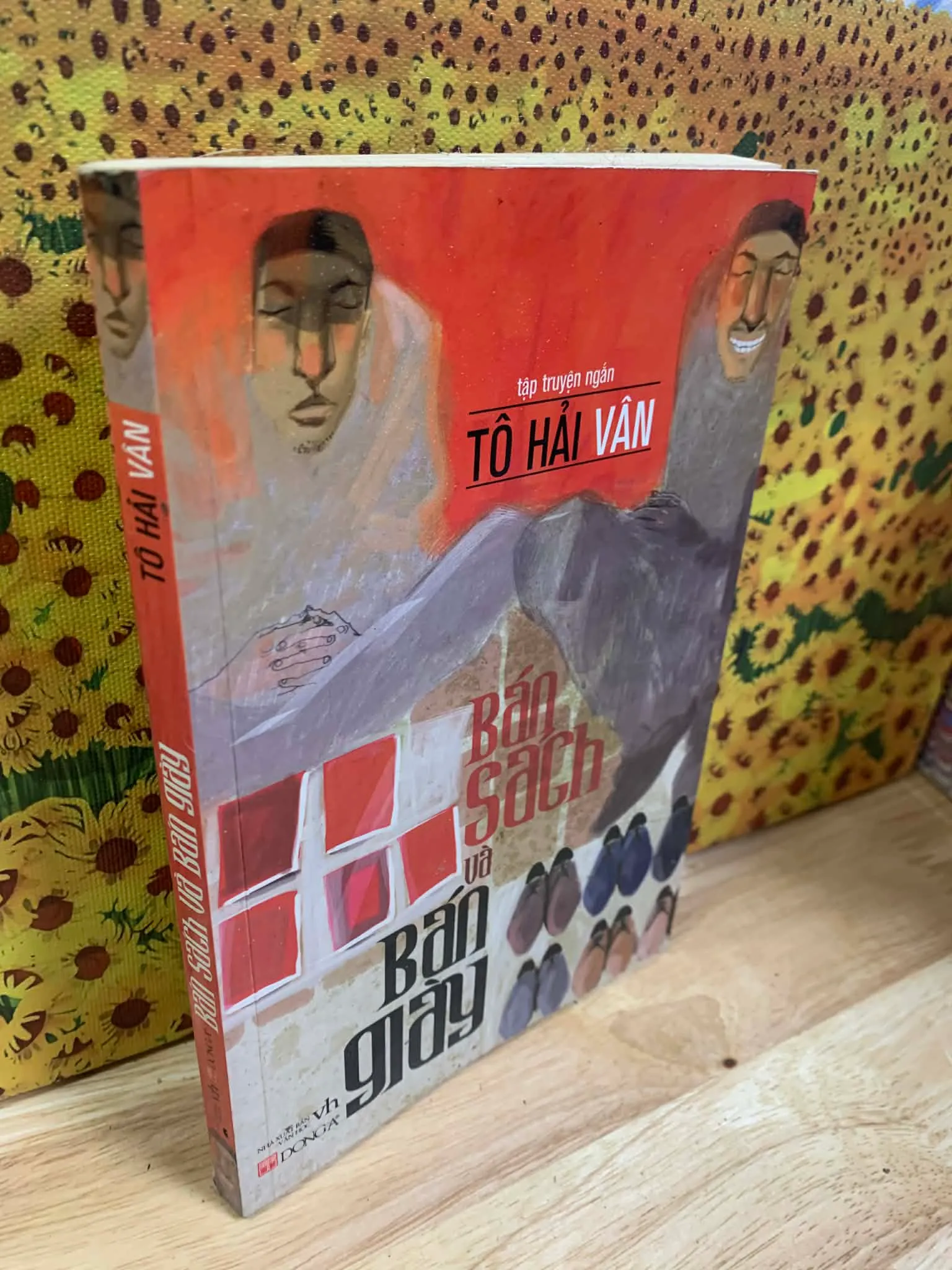 Sách tặng KÈM cho khách CÓ ĐƠN (mỗi đơn có thể chọn 1 cuốn) - Bán Sách Và Bán Giày