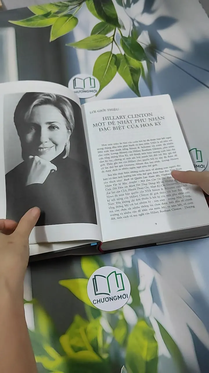 [MIỄN PHÍ BỌC SÁCH] Hồi Ký Hillary Clinton: Living History - Hillary Rodham Clinton 750798