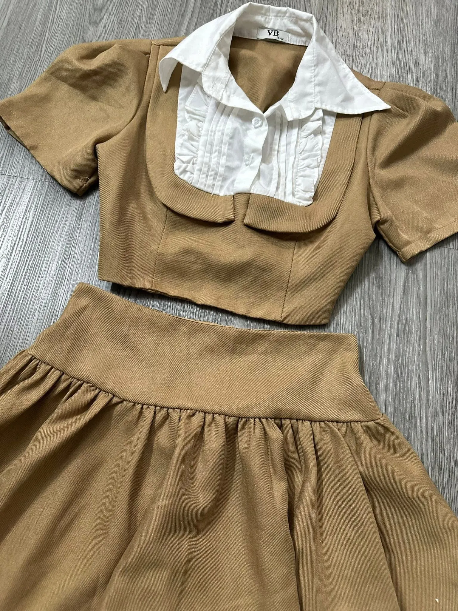 Set Áo Crop & Chân Váy Tan (Brown) 1001210