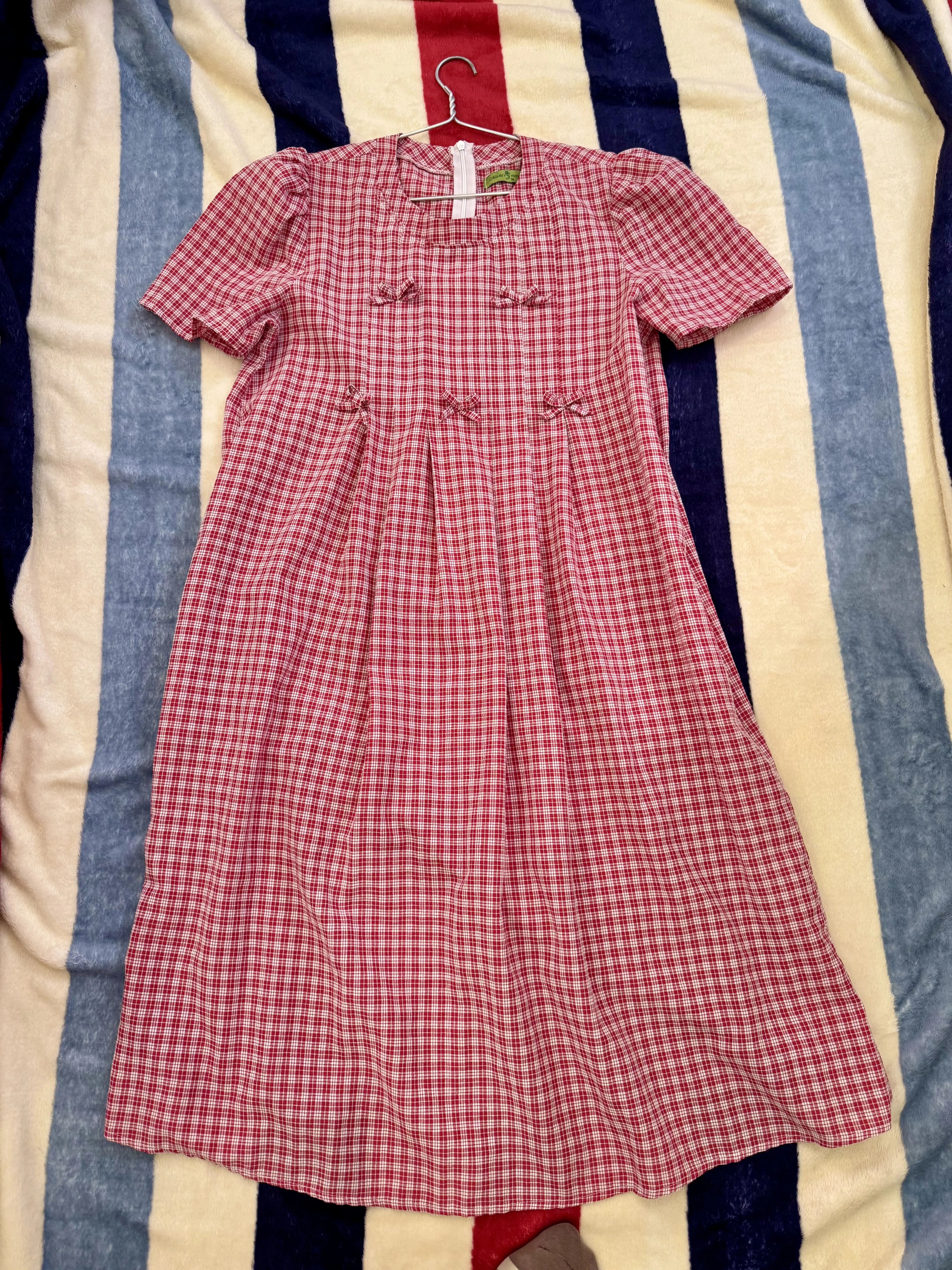 Đầm bầu may thiết kế. Size 46-65kg, mặc dài qua gối.