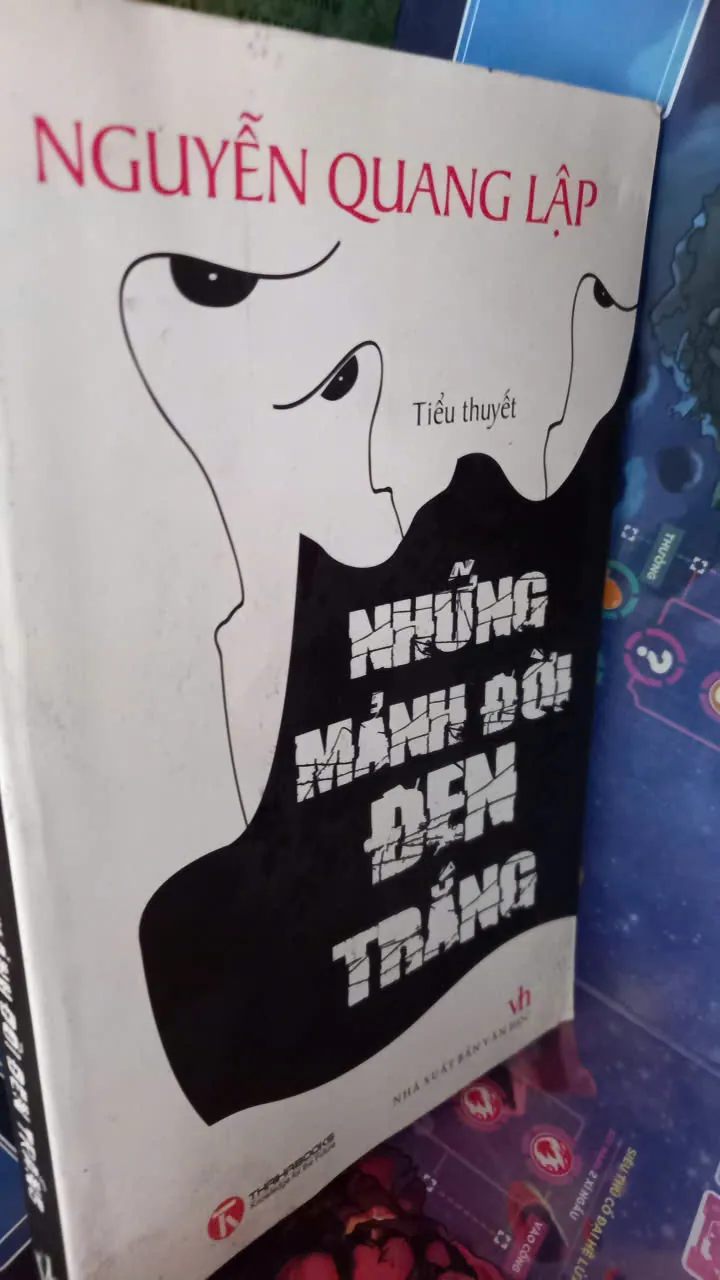 những mảnh đời đen trắng