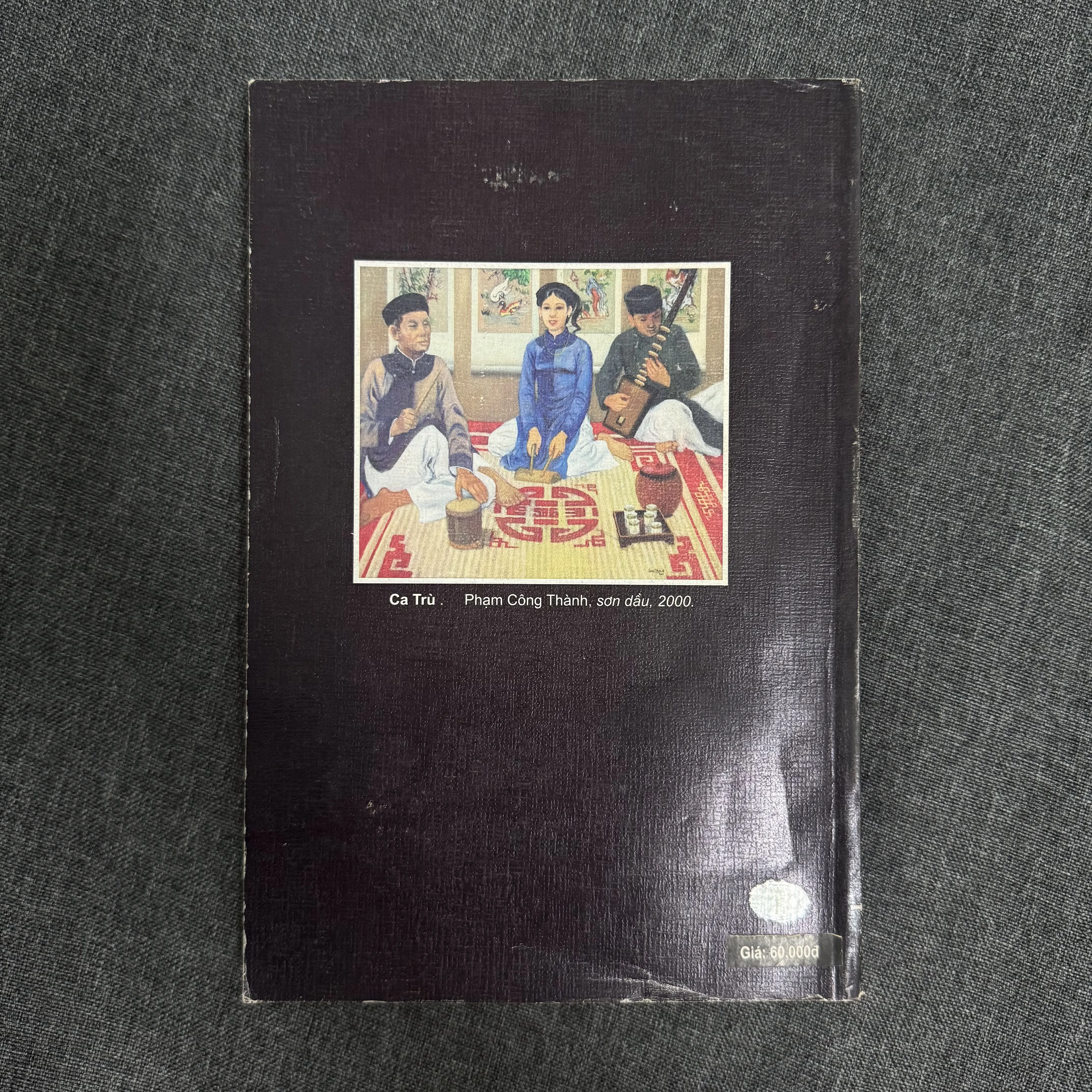 Luật xa gần - Phạm Công Thành 1010331