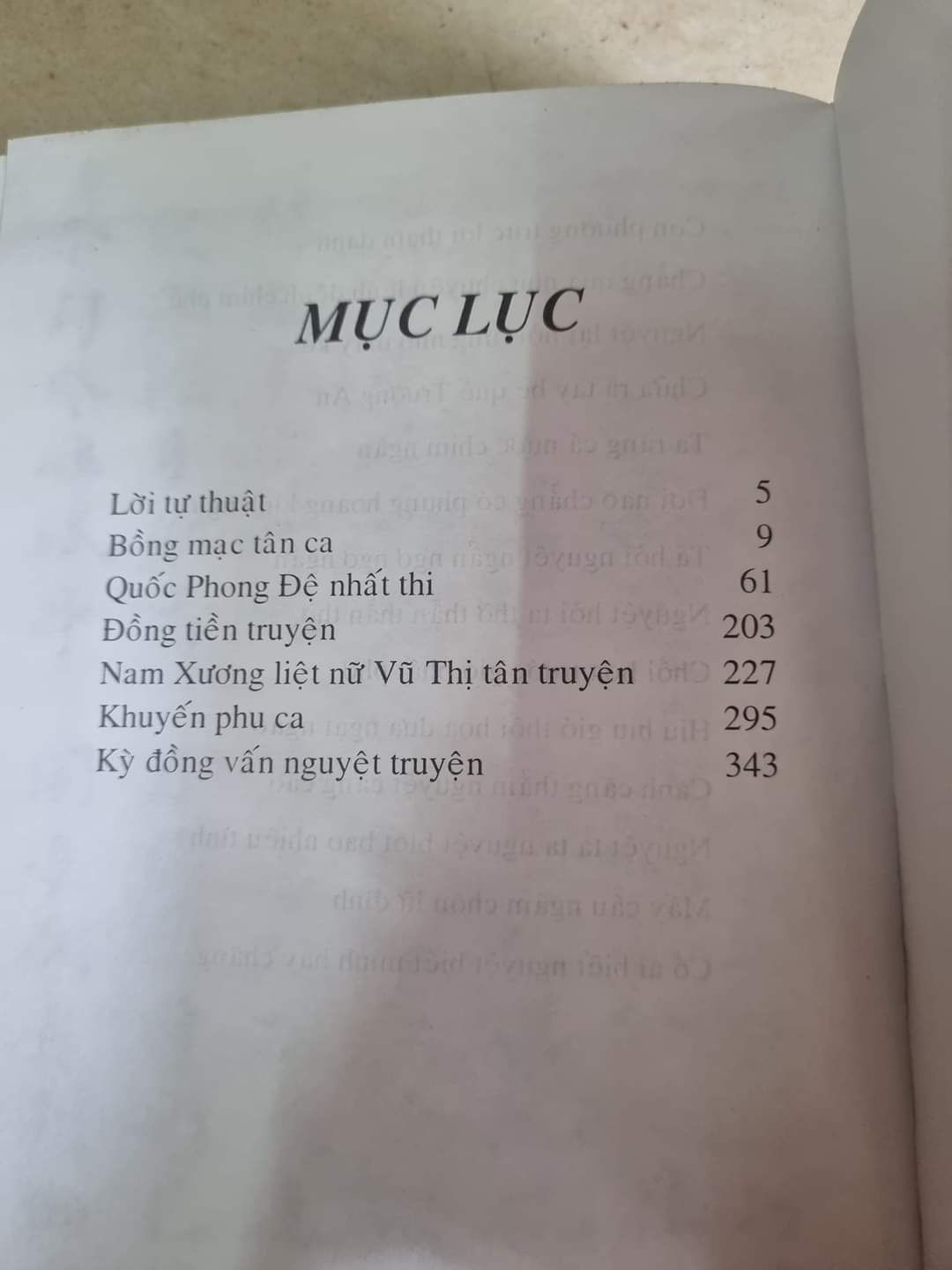 6 truyện thơ nôm đầu thế kỷ XX
Bìa cứng, 350 trang, song ngữ,  nguyên seal 309353