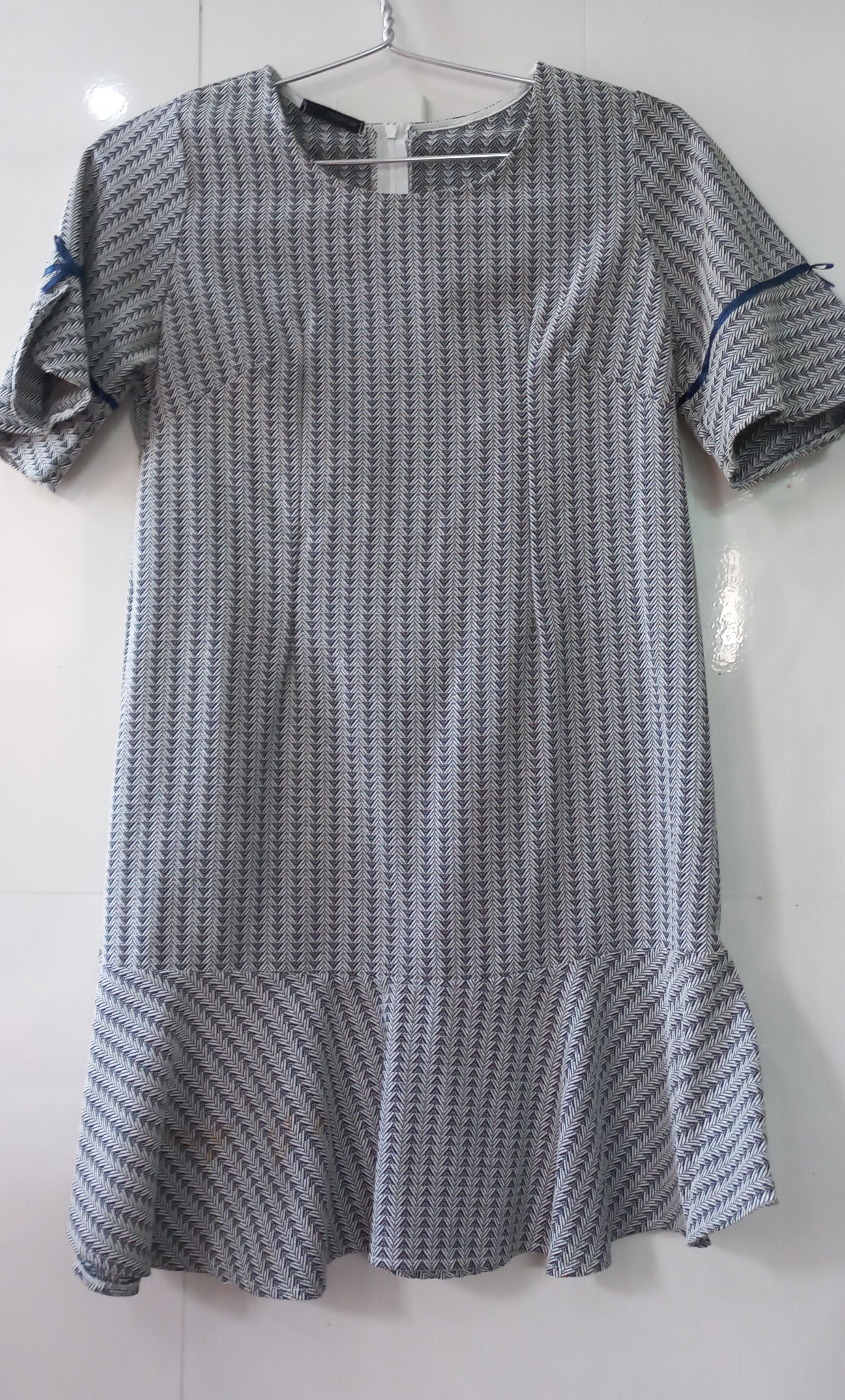 Đầm xám xanh dương, sizr L 50 đến 53 kg mặc đẹp mới 90% 531448
