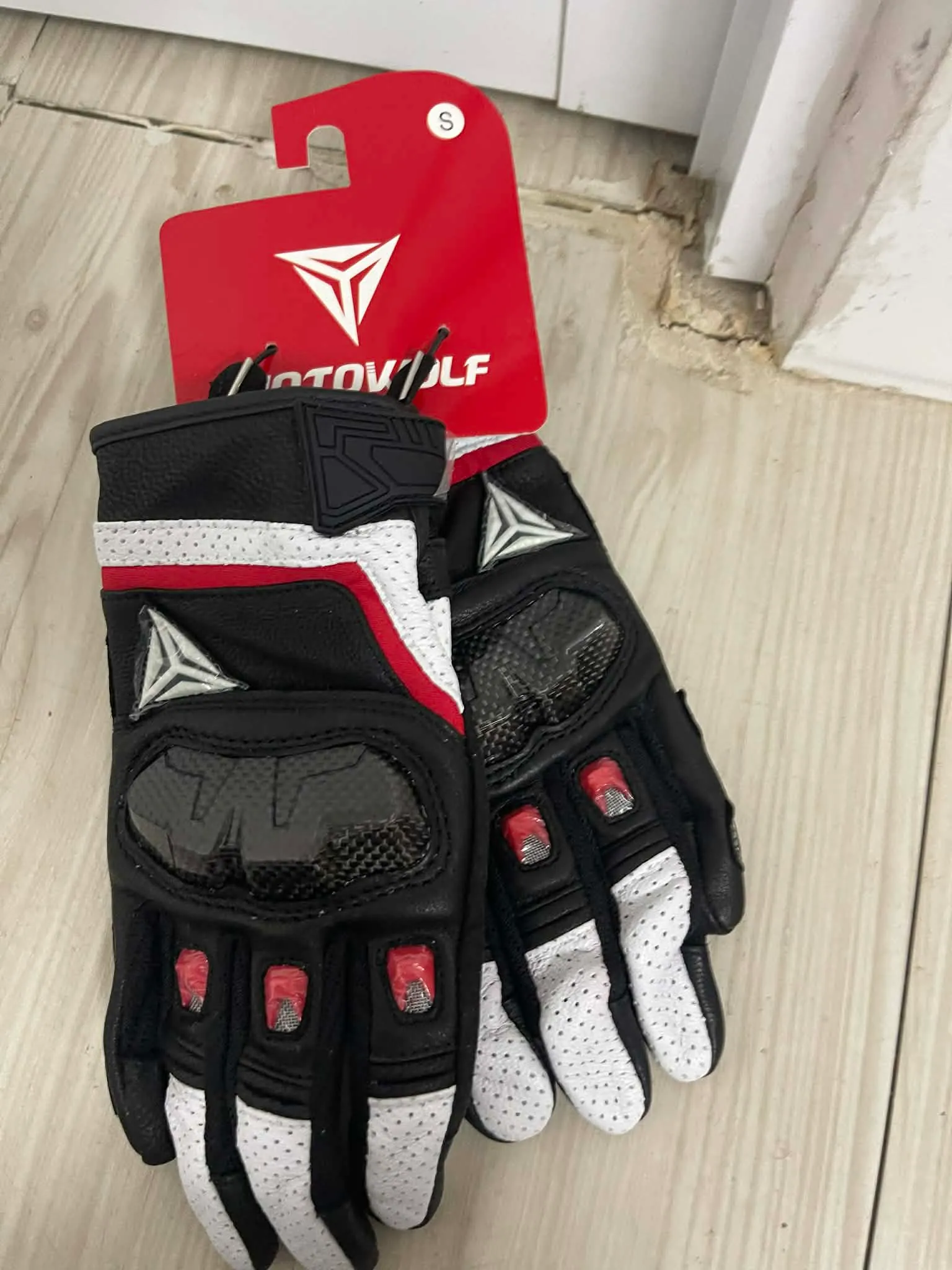 Bao tay moto và mặt nạ trùm